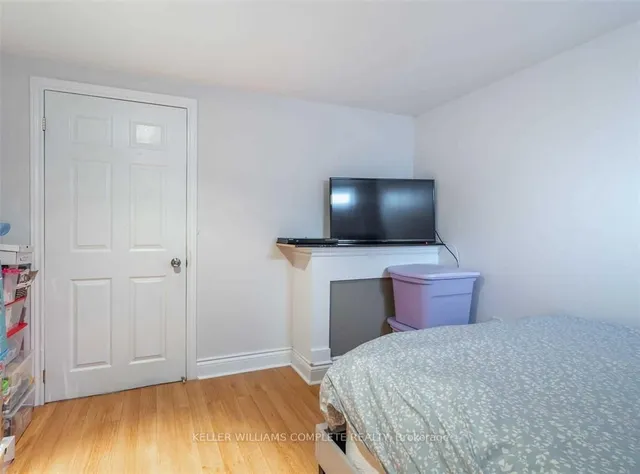 Additional property image - 69 Ronaldshay Ave