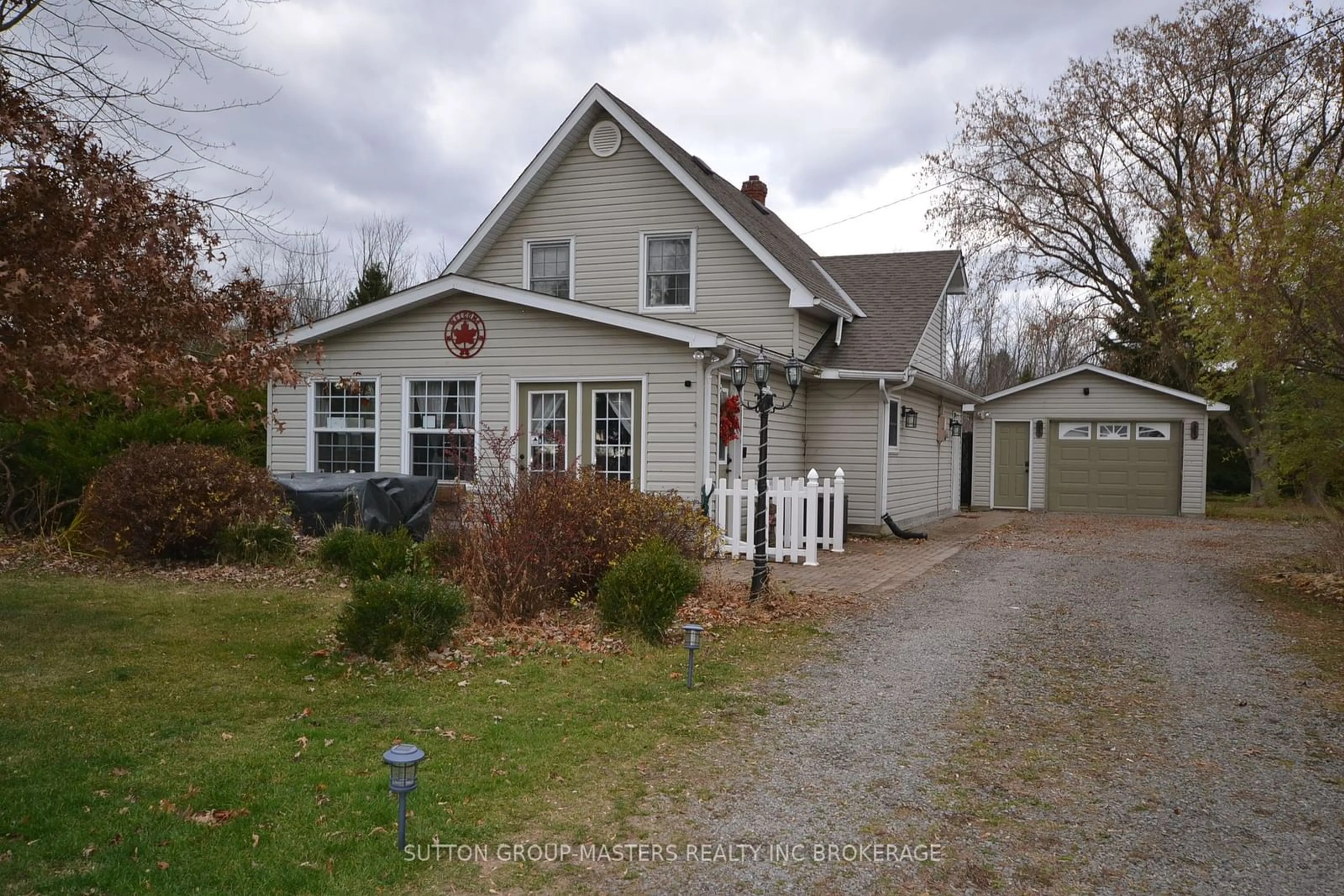 Frontside or backside of a home, cottage for 1248 County Road 2, Brockville Ontario K6V 7E4