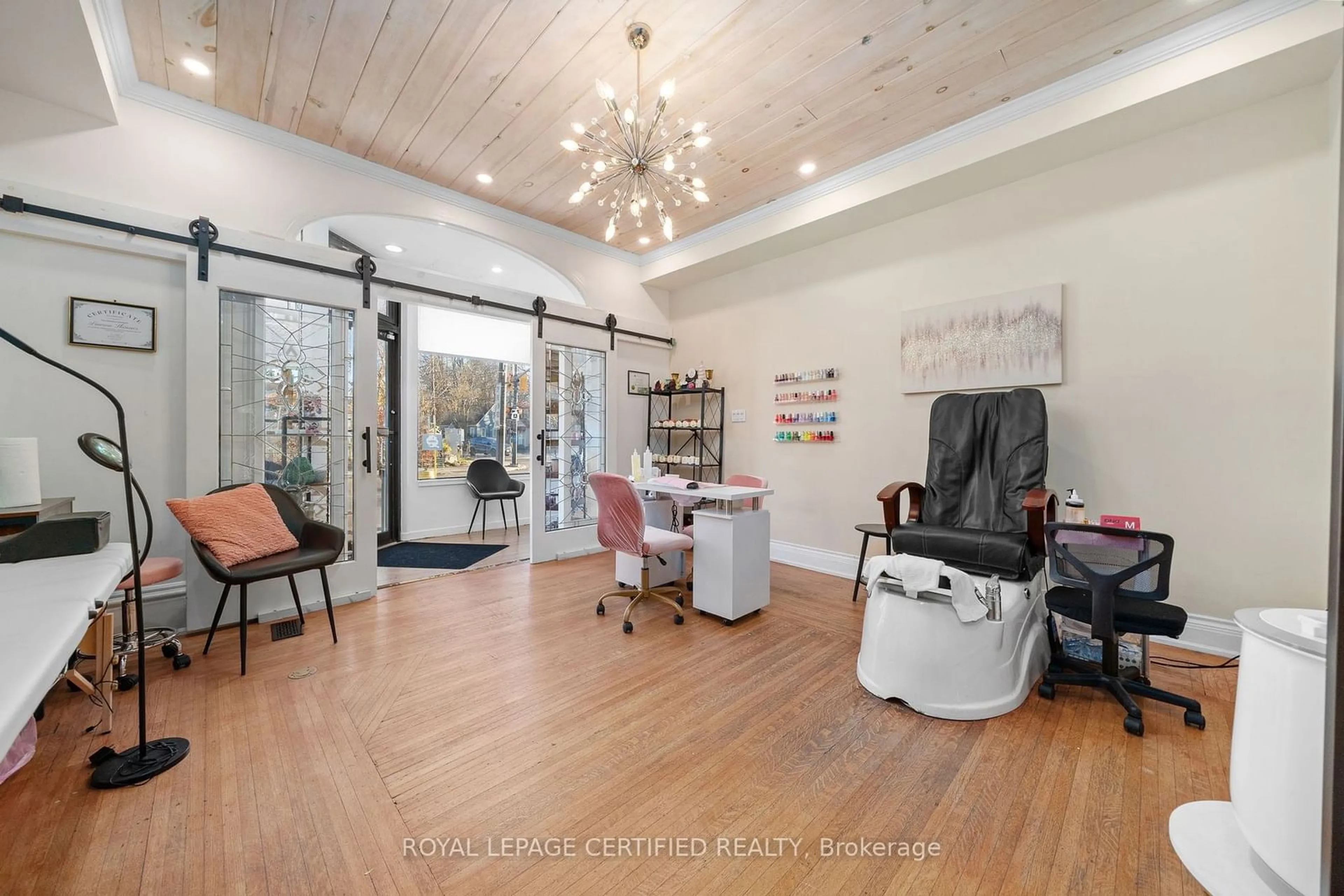 Other indoor space, wood floors for 125 Picton Main St, Prince Edward County Ontario K0K 2T0