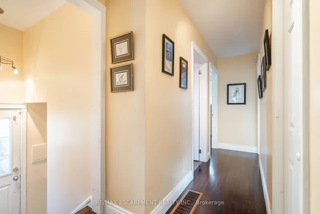 Additional property image - 702 SEVENTH Ave