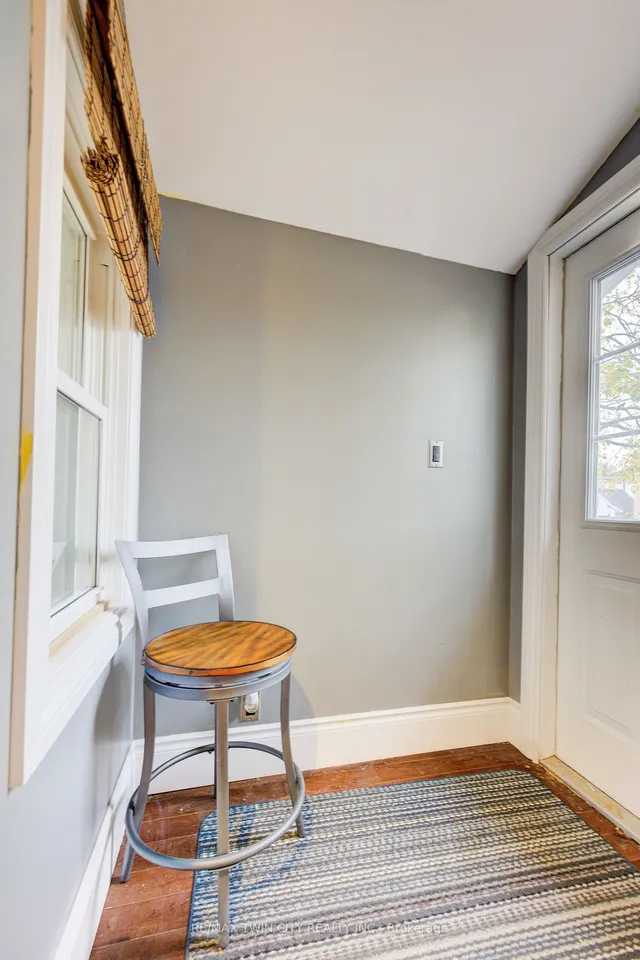 Additional property image - 118 College St