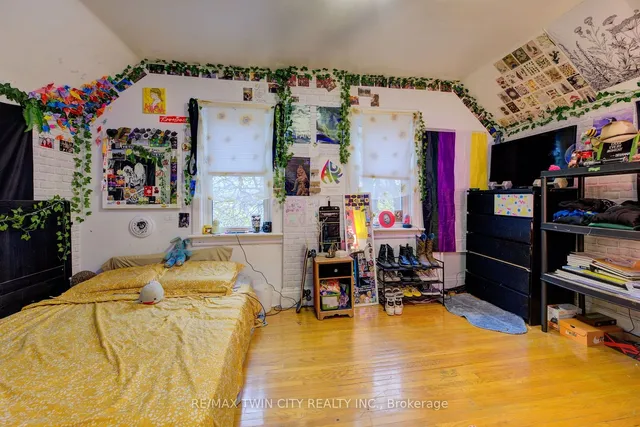 Additional property image - 118 College St