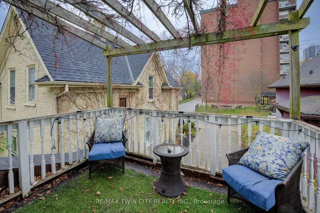 Additional property image - 118 College St
