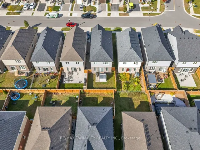 Additional property image - 217 Sedgewood St