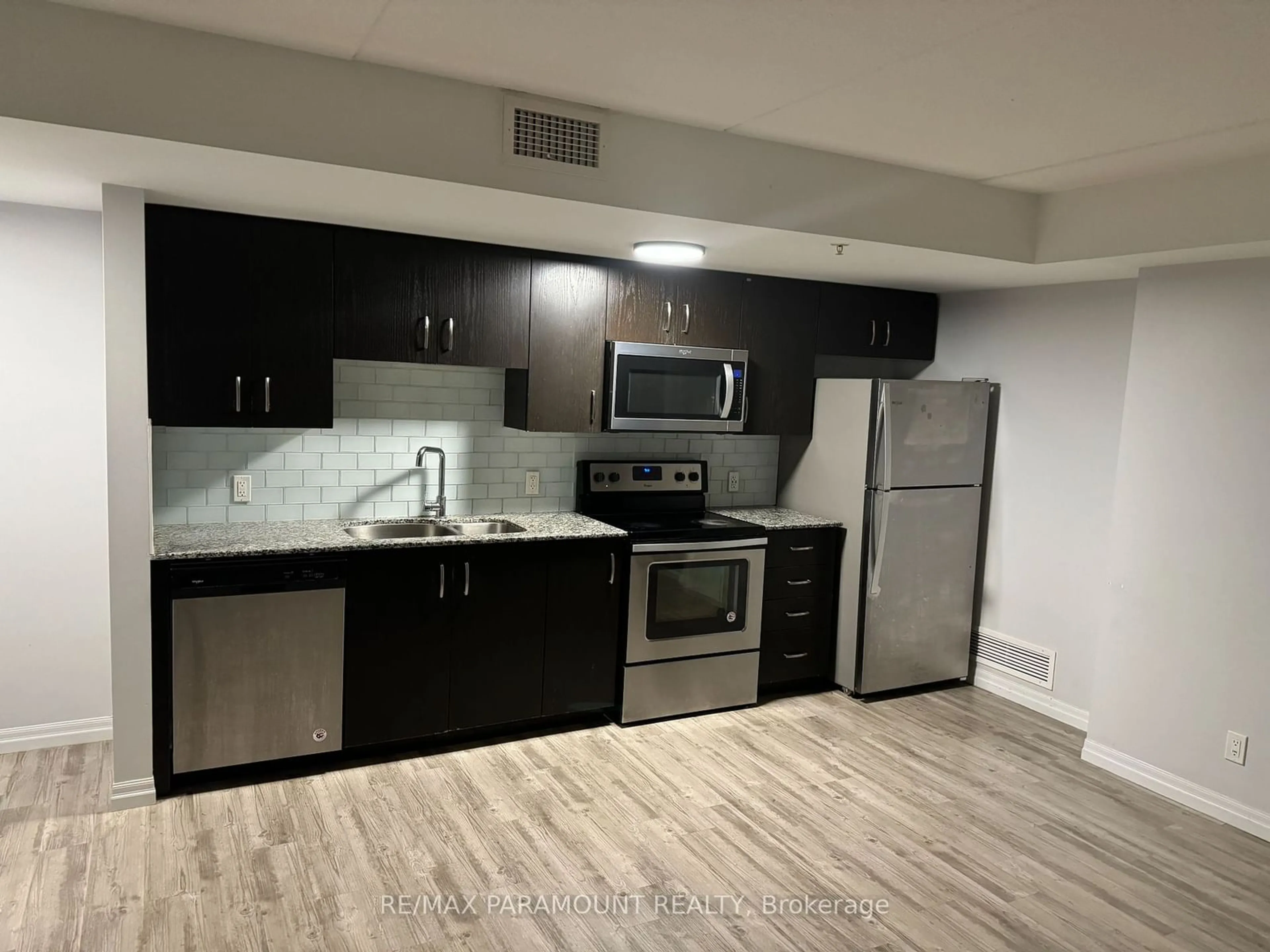 Standard kitchen, unknown floor for 108 Summit Ridge Dr #202, Guelph Ontario N1E 0P8