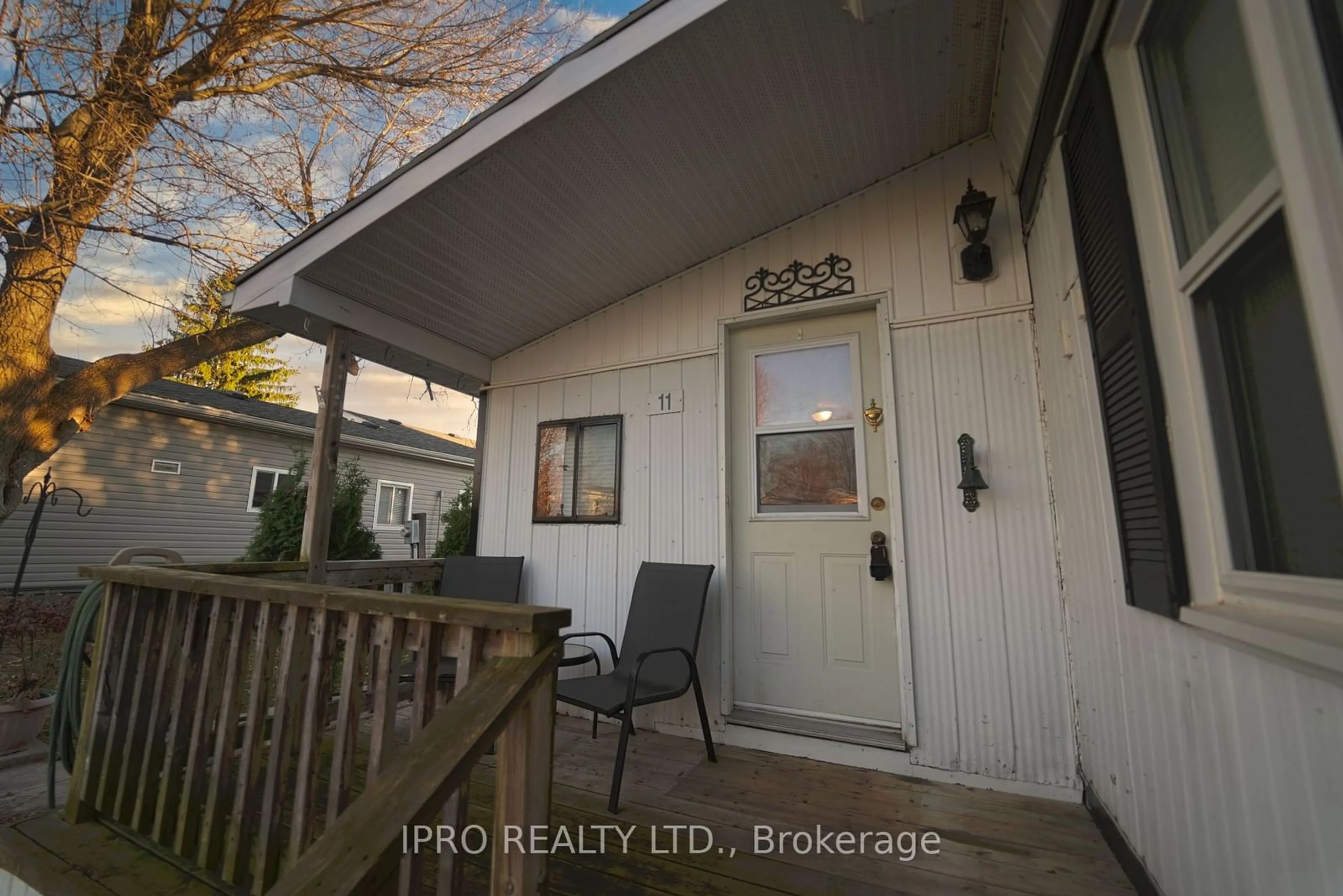 Patio, cottage for 11 Nightingale Lane, Belleville Ontario K8N 4Z3