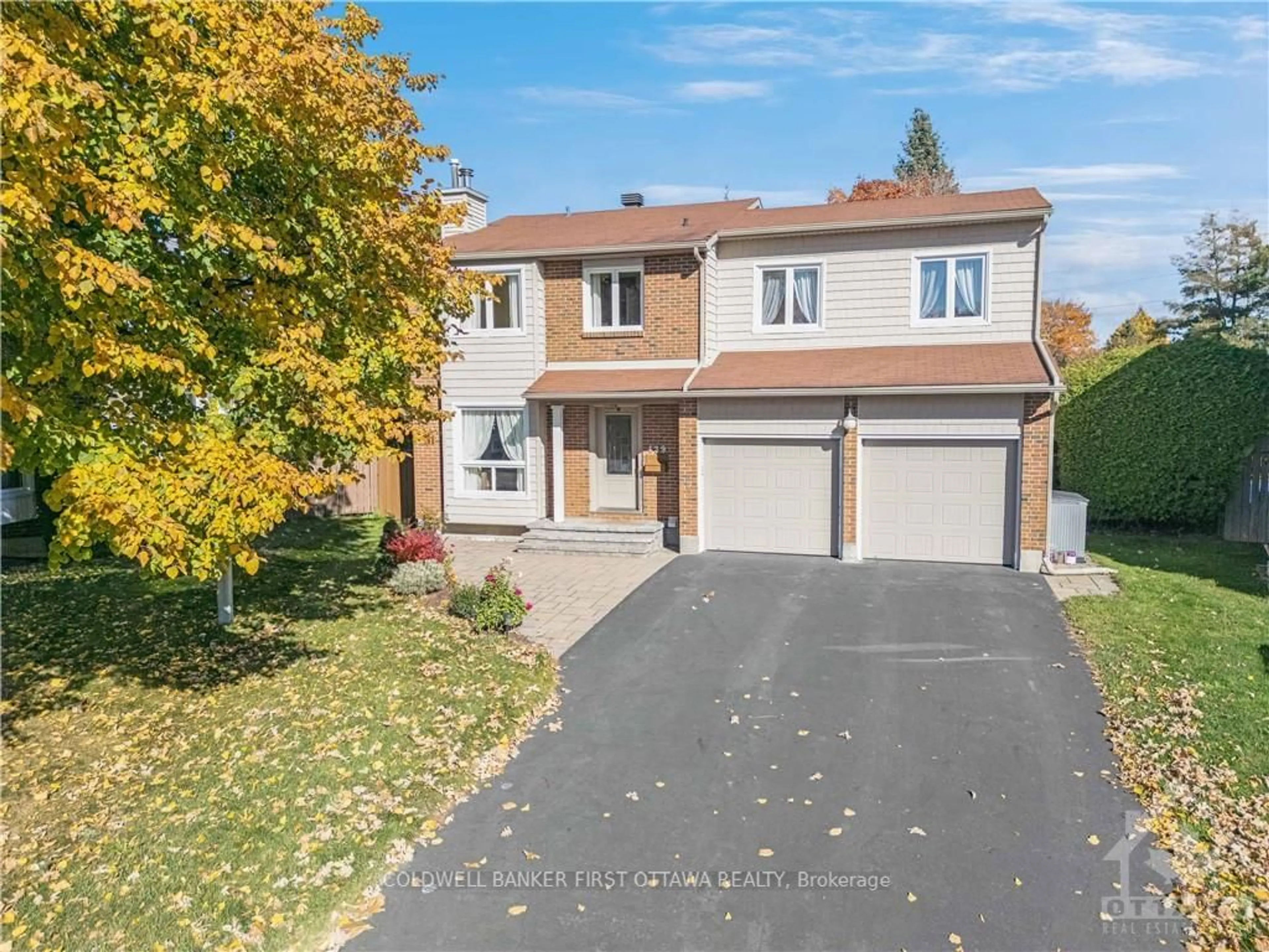 Frontside or backside of a home, the street view for 439 Grassland Terr, Orleans - Cumberland and Area Ontario K1E 2S1