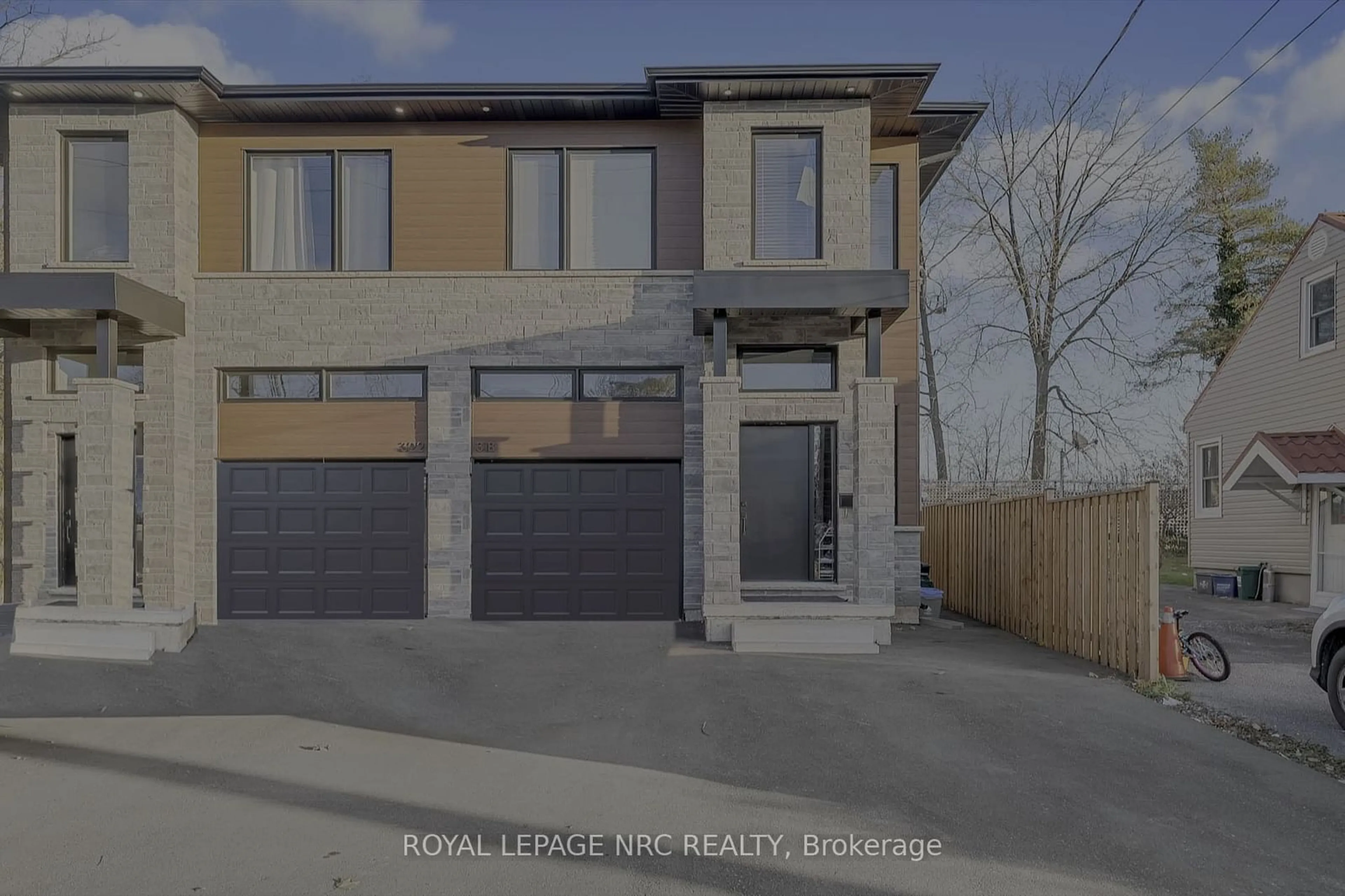 Frontside or backside of a home, the street view for 318 River Rd, Welland Ontario L3B 2S4