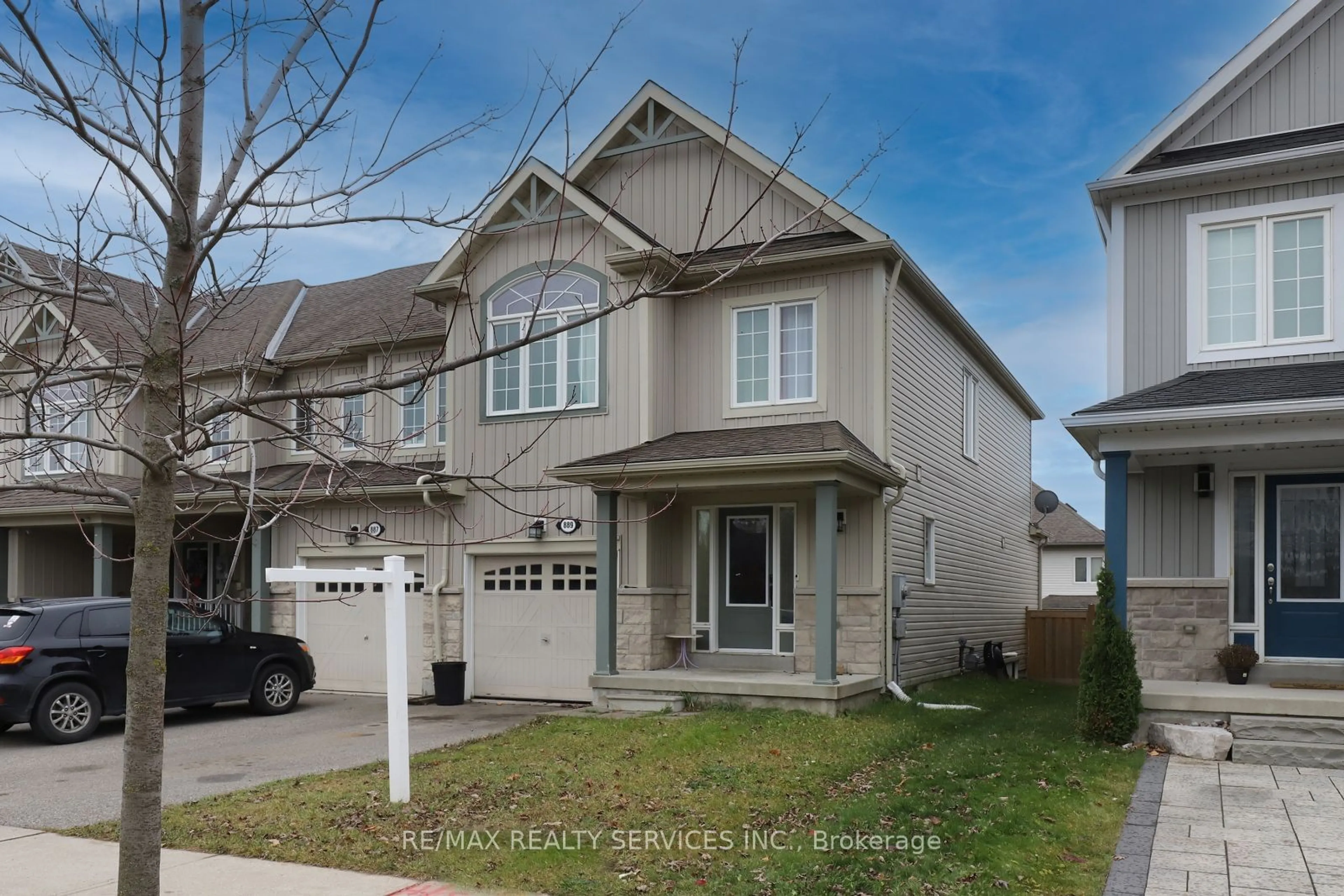 Frontside or backside of a home, the street view for 889 Cook Cres, Shelburne Ontario L0N 1S1