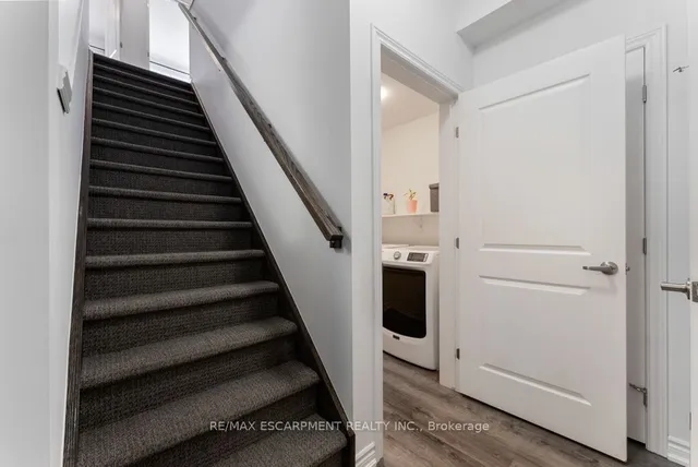 Additional property image - 61 Soho St Unit 84