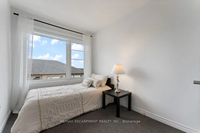 Additional property image - 61 Soho St Unit 84