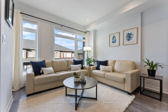 Additional property image - 61 Soho St Unit 84