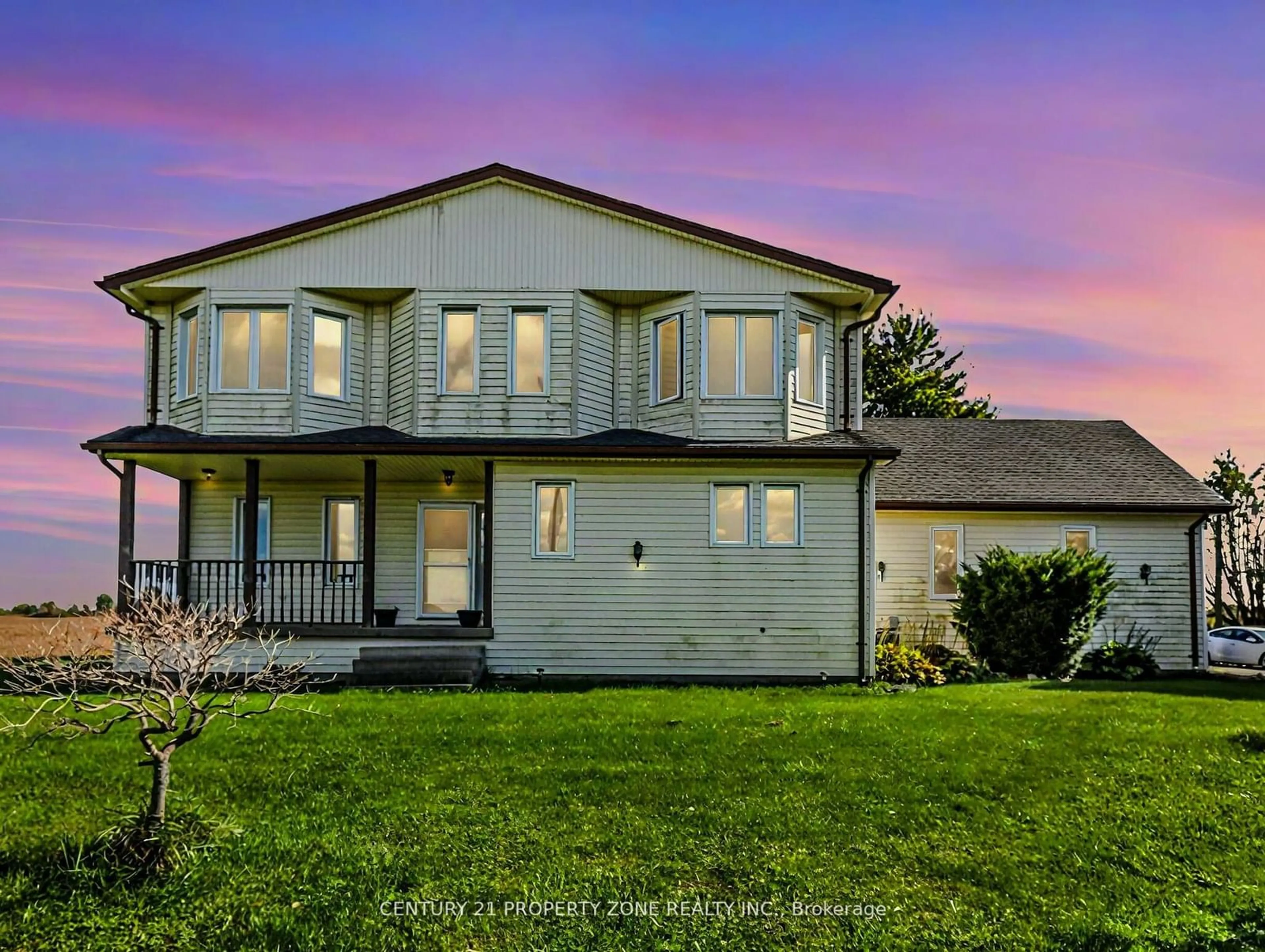 Frontside or backside of a home, the fenced backyard for 31601 Shackleton Line, Dutton/Dunwich Ontario N0L 1P0