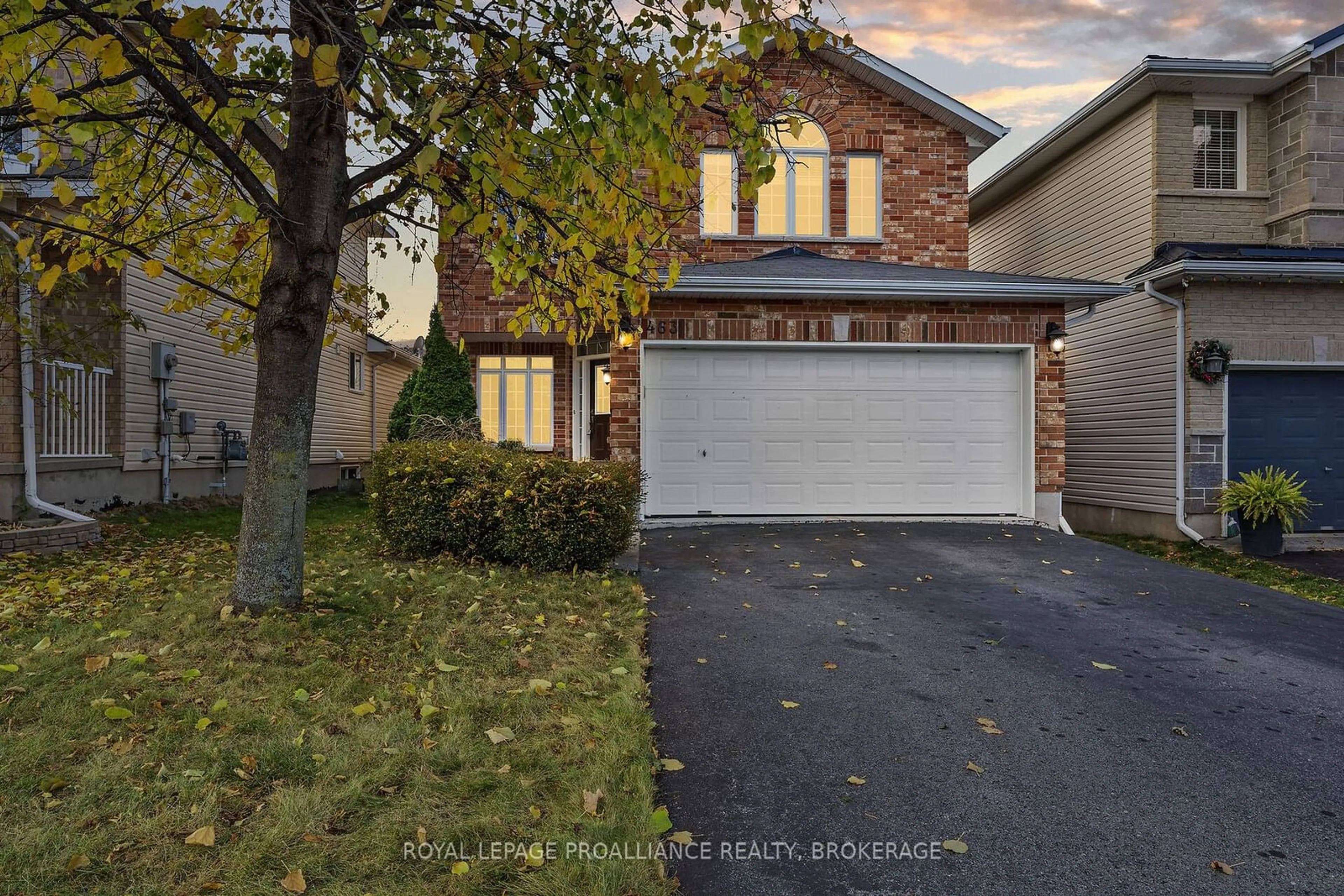 A pic from exterior of the house or condo, the street view for 463 Conservatory Dr, Kingston Ontario K7M 9C8