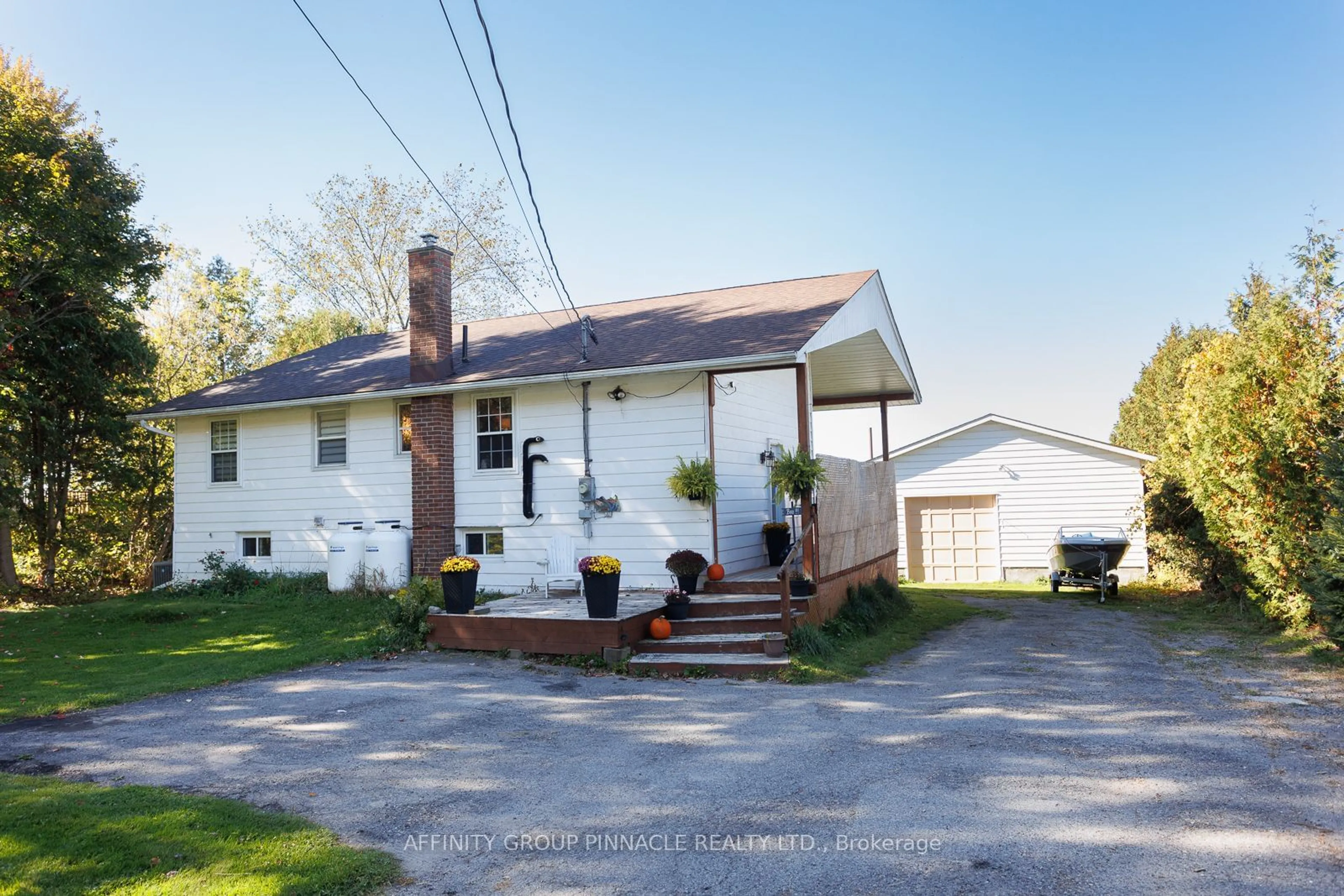 Frontside or backside of a home, cottage for 271 Snug Harbour Rd, Kawartha Lakes Ontario K9V 4R6