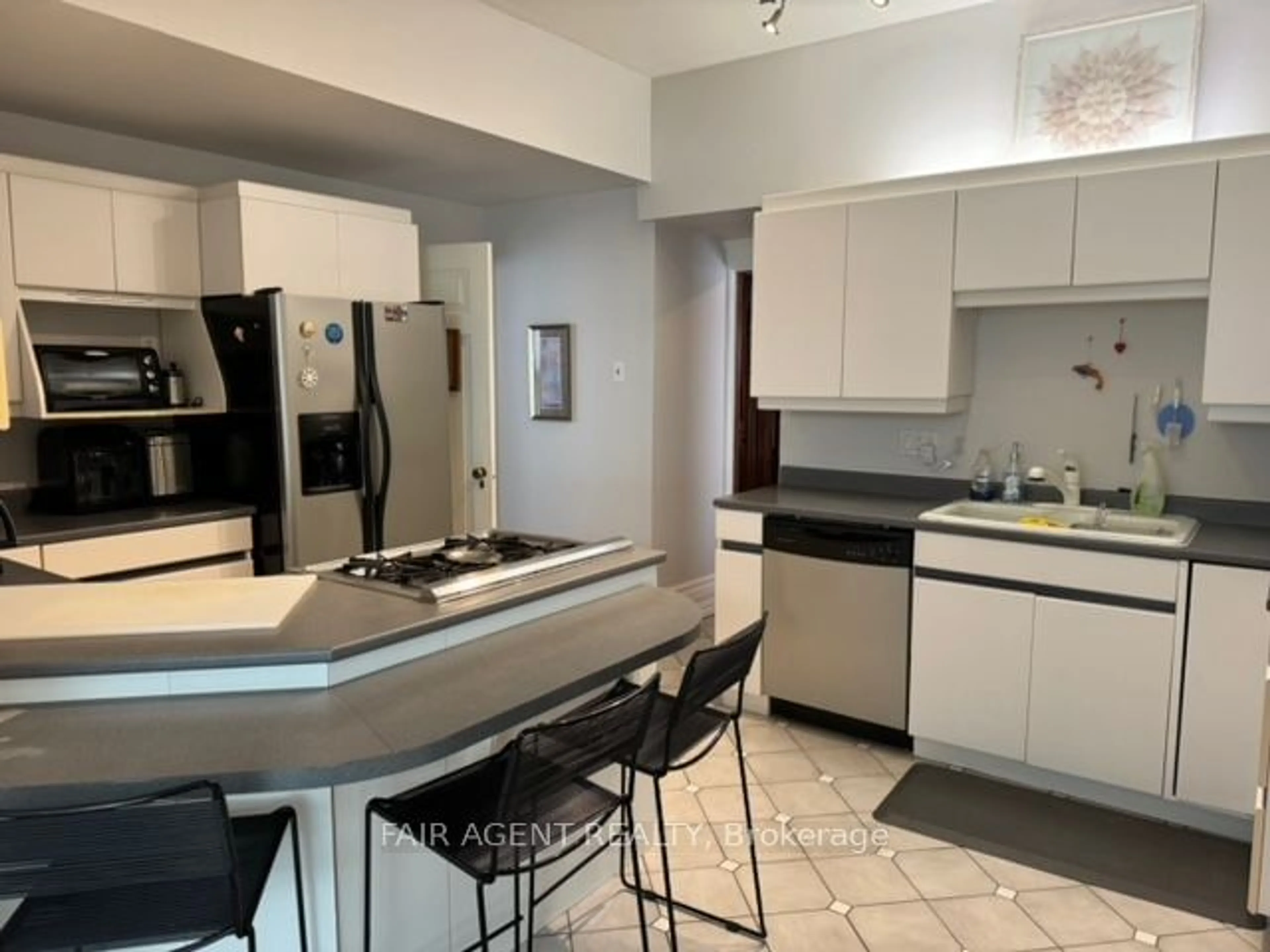 Open concept kitchen for 16 WOODWARD Ave, London Ontario N6H 2G7