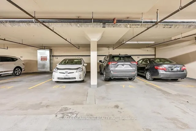 Additional property image - 3000 Creekside Dr Unit 601