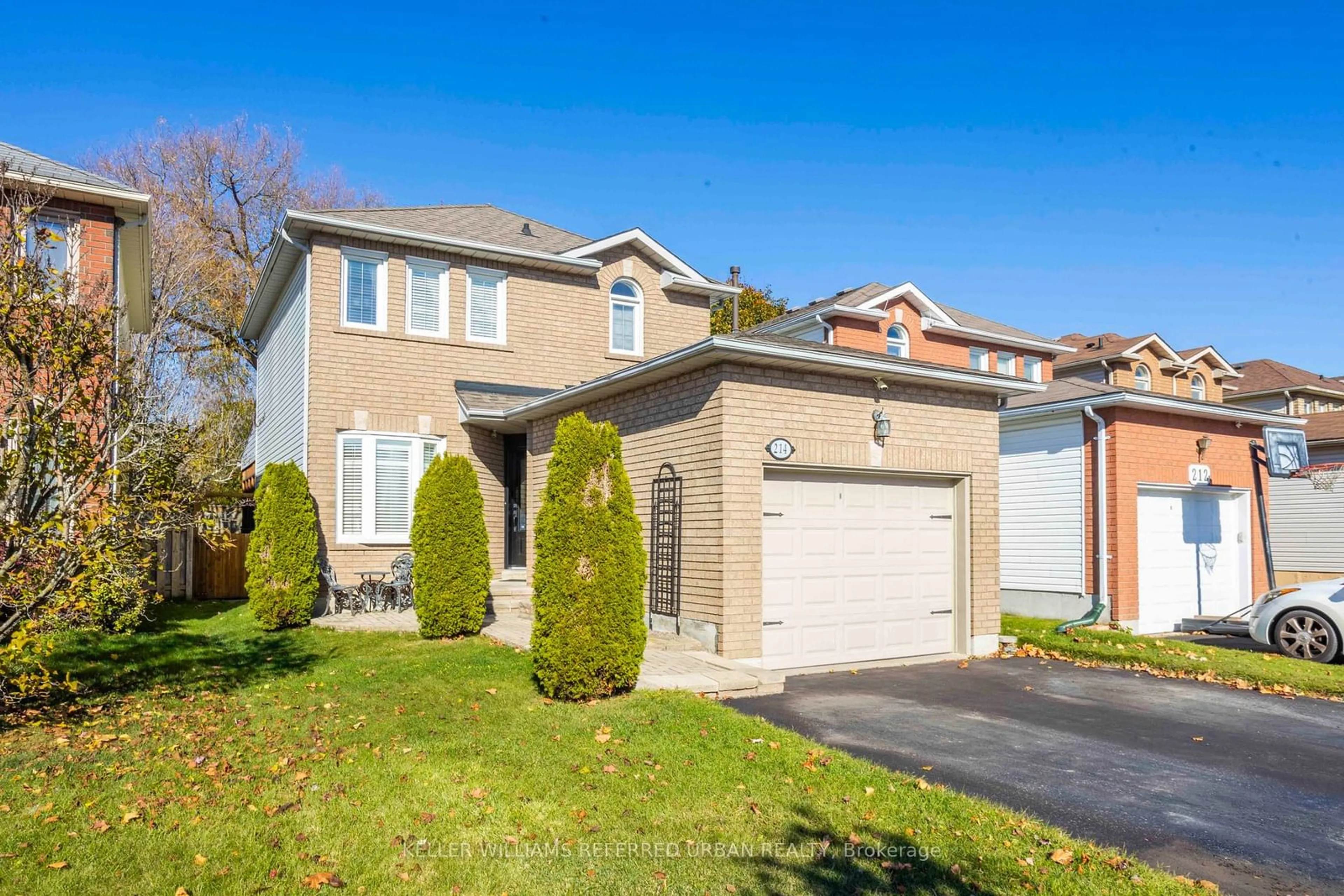 Frontside or backside of a home, cottage for 214 Sutherland Cres, Cobourg Ontario K9A 5L3