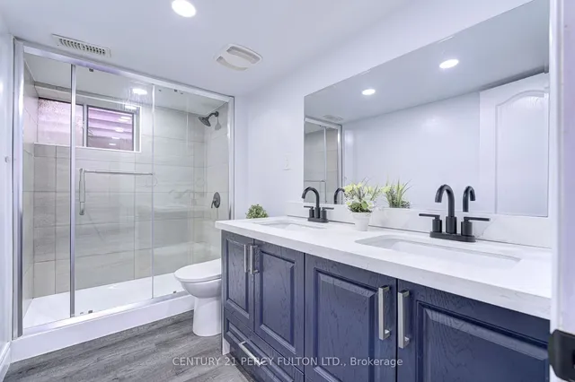 Additional property image - 477 Britannia Ave