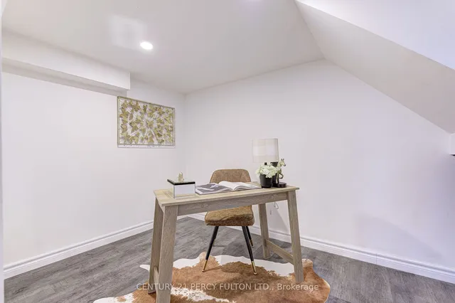 Additional property image - 477 Britannia Ave