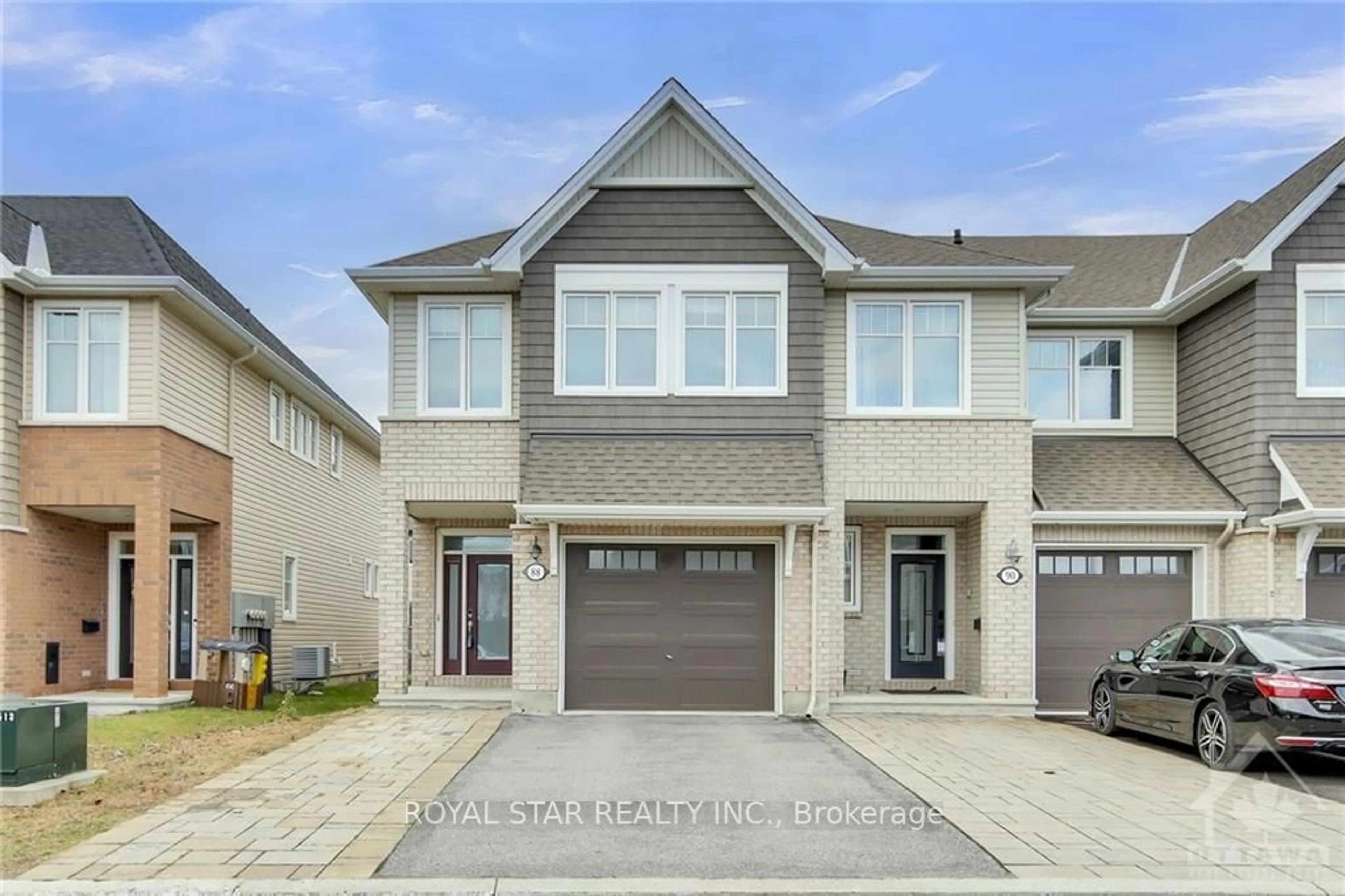 A pic from exterior of the house or condo, the street view for 88 ERIC MALONEY Way, Blossom Park - Airport and Area Ontario K1T 0R2