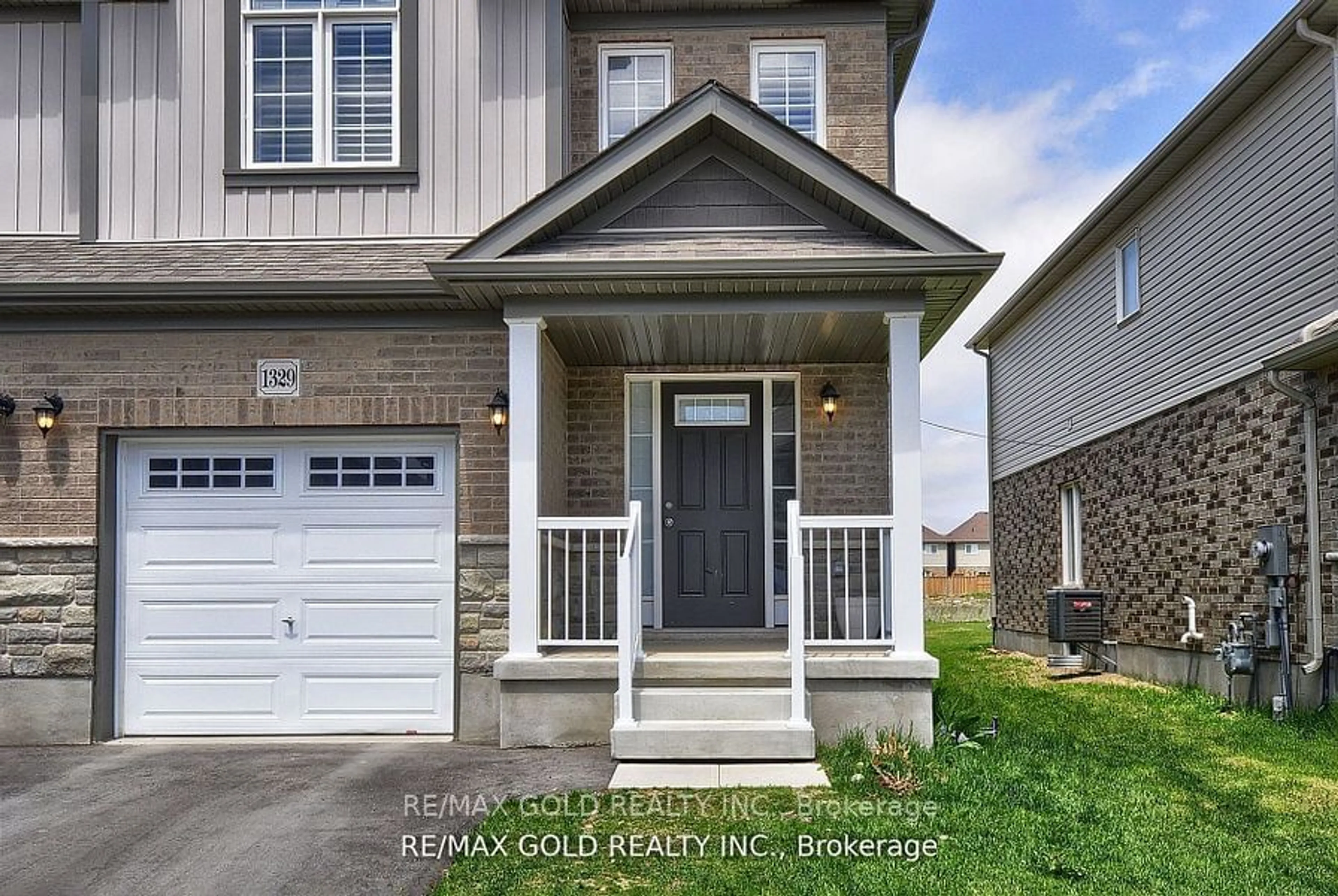 Frontside or backside of a home, cottage for 1329 Calais Dr, Woodstock Ontario N4T 0L8