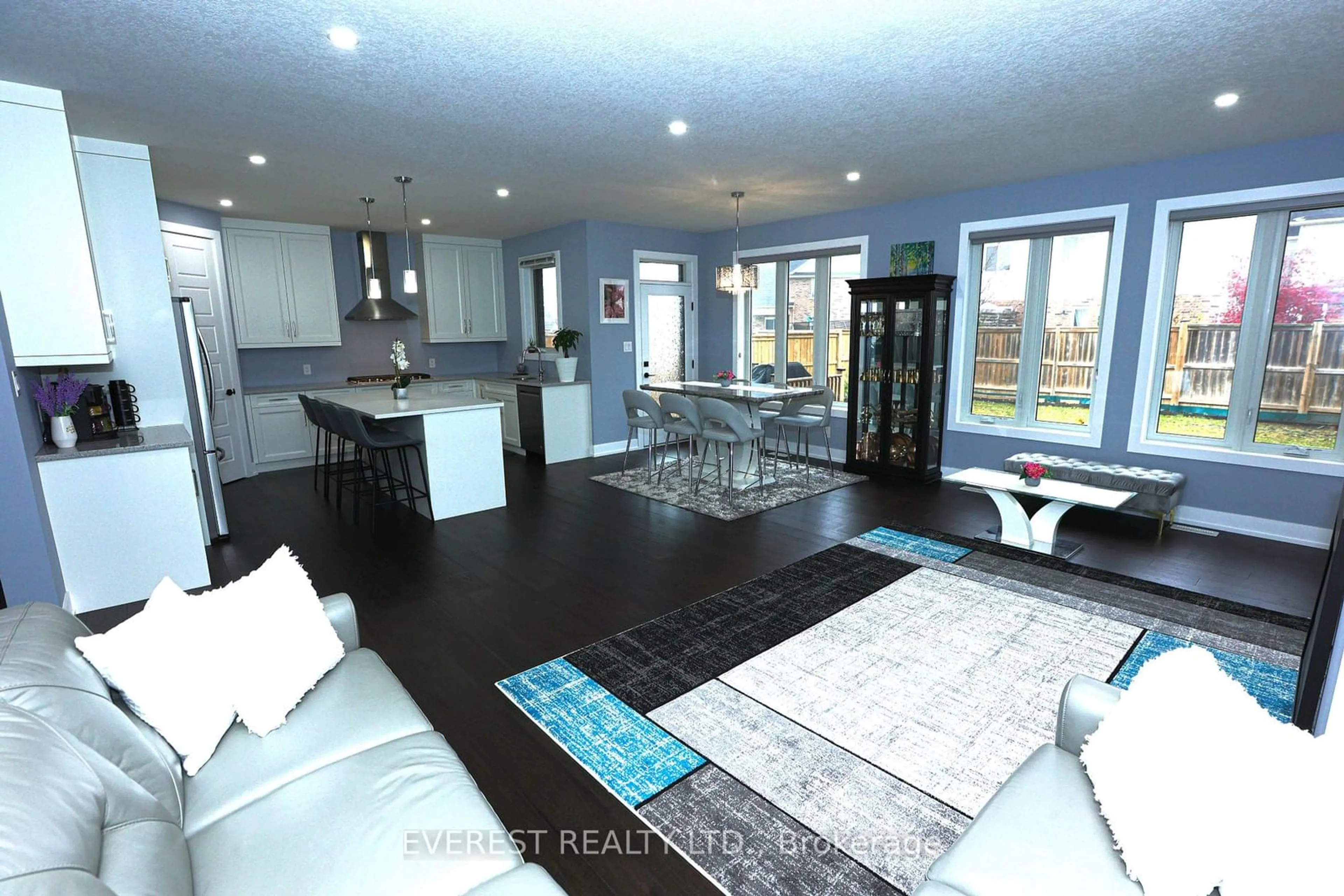 Open concept kitchen for 2149 TOKALA Tr, London Ontario N6G 0Z7