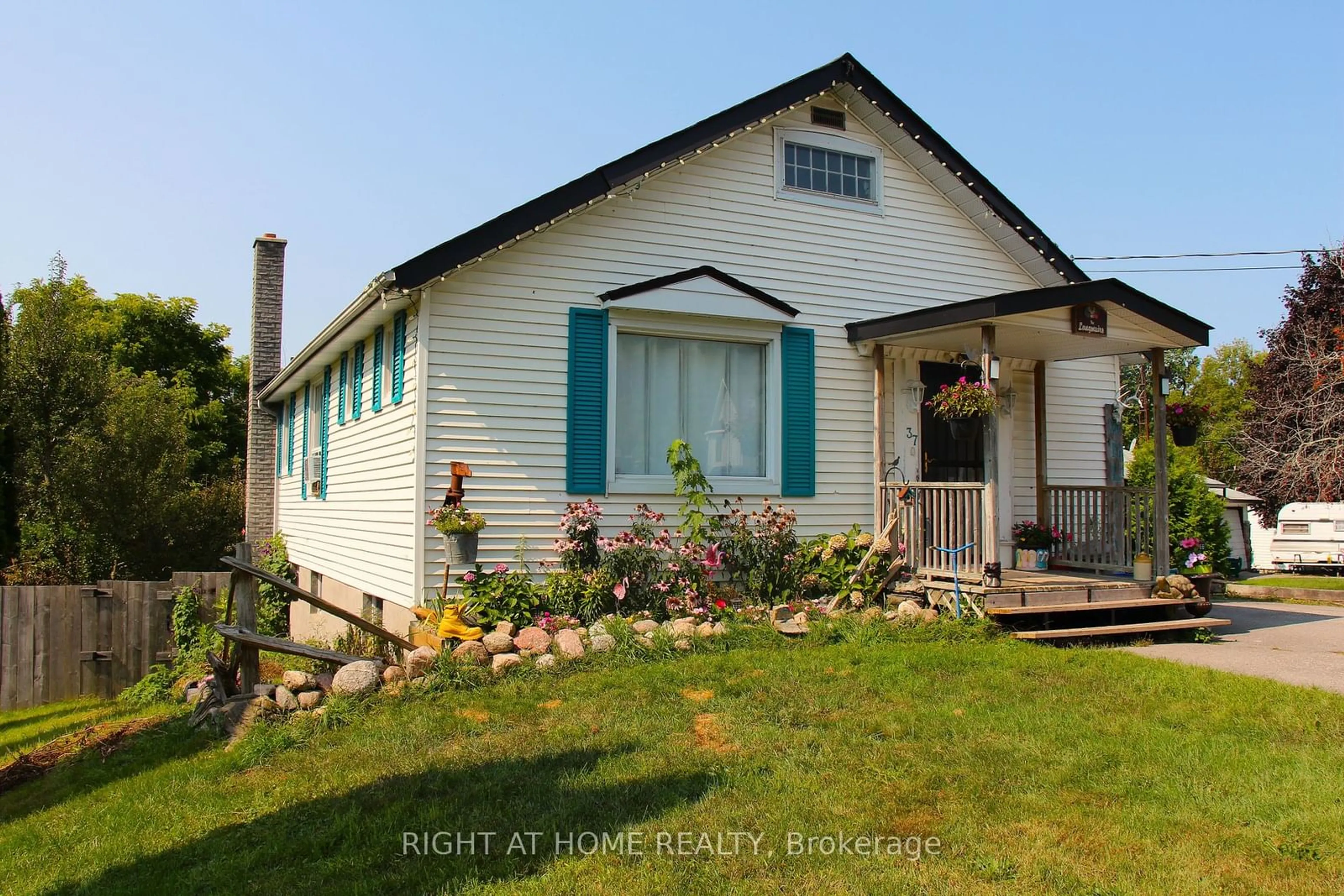 Frontside or backside of a home, cottage for 37 Toronto St, Cramahe Ontario K0K 1S0