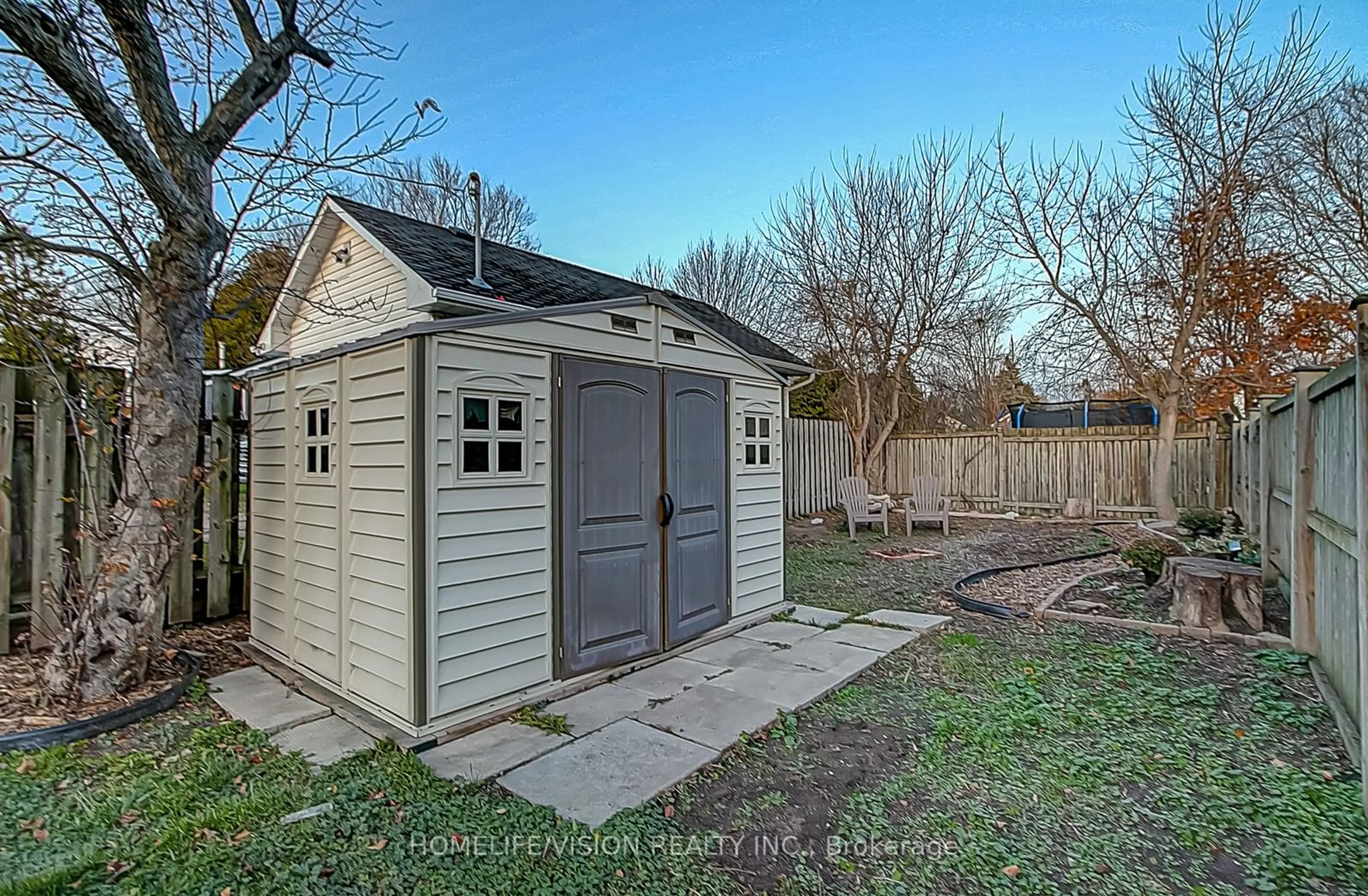 Shed for 356 Division St, Cobourg Ontario K9A 3R6