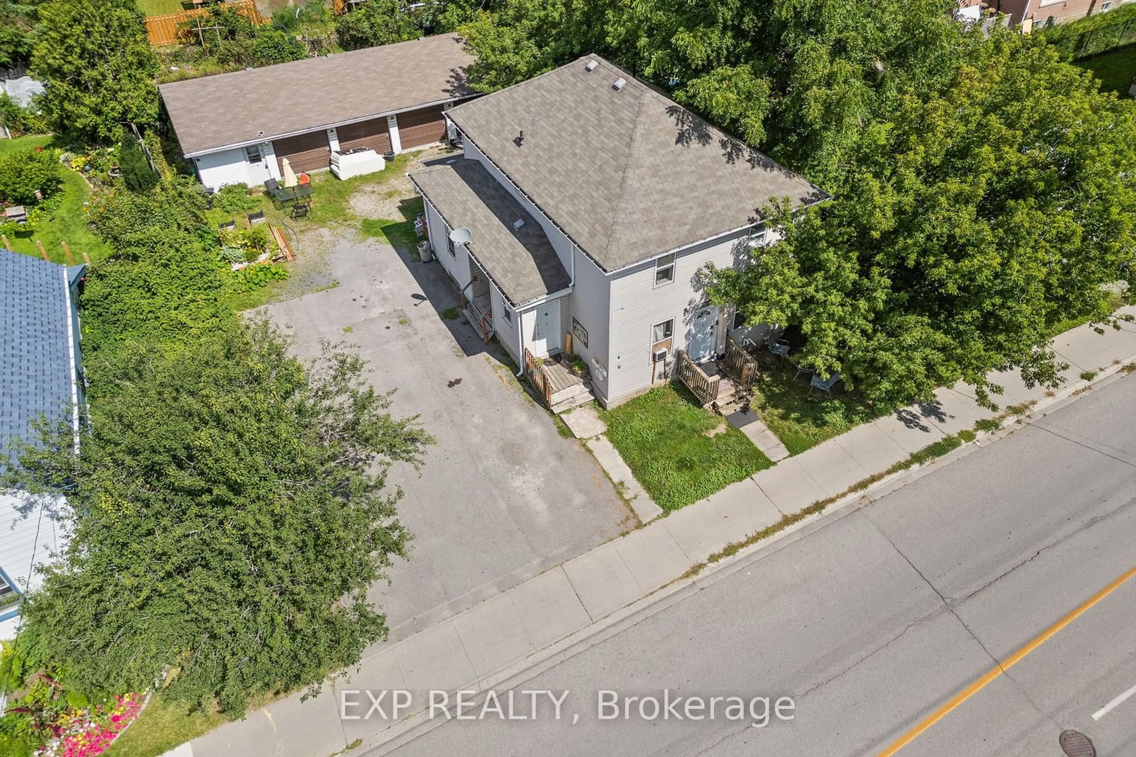 Frontside or backside of a home, the street view for 4 Mary St, Kawartha Lakes Ontario K9V 2N4