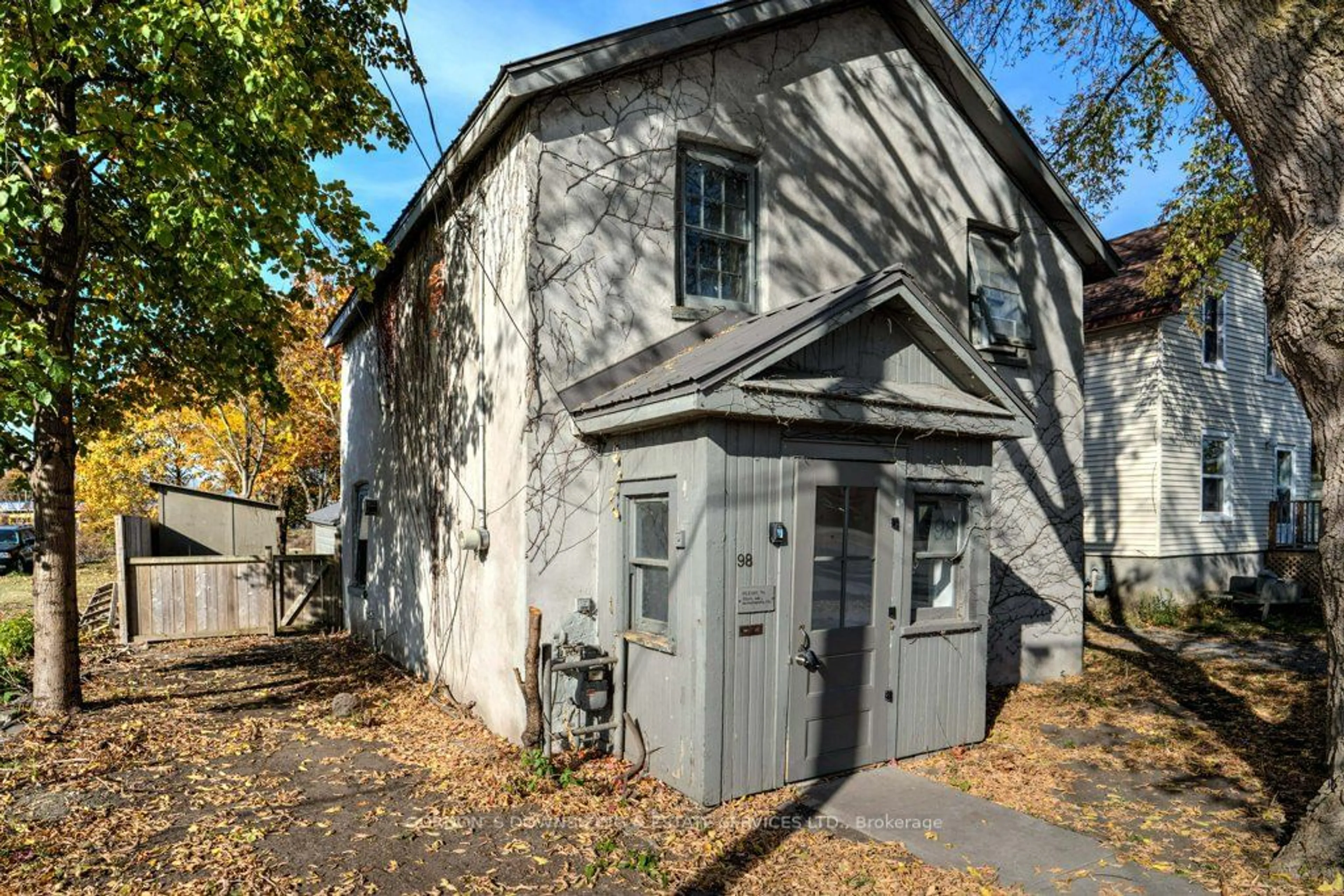 A pic from exterior of the house or condo, cottage for 98 Cannifton Rd, Belleville Ontario K8N 4V3