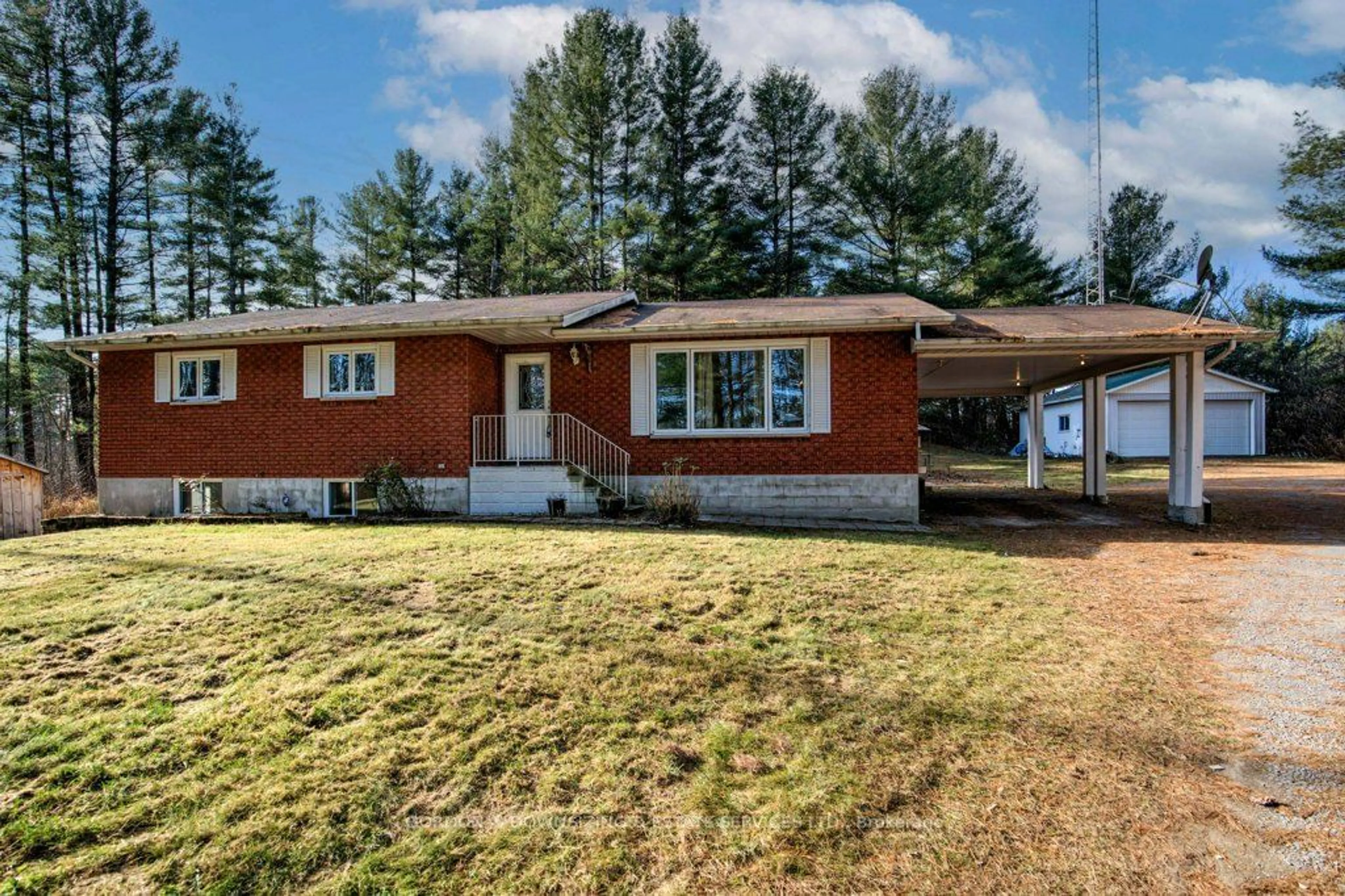 Frontside or backside of a home, cottage for 293 Hunt Club Rd, Madoc Ontario K0K 2K0