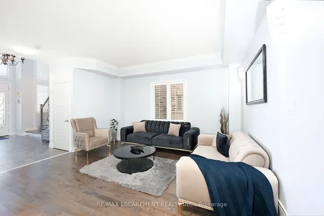 Additional property image - 30 ASCOLI Dr