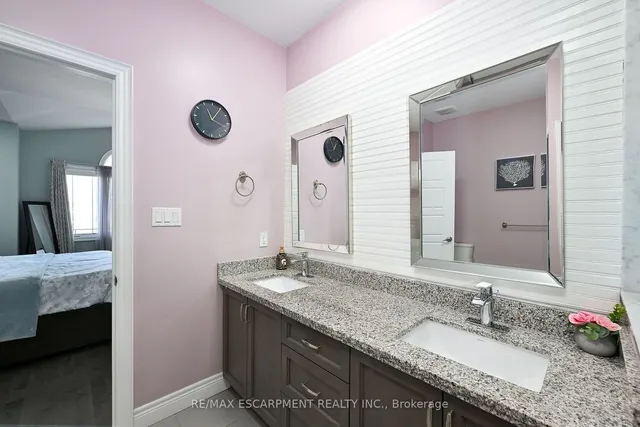 Additional property image - 30 ASCOLI Dr