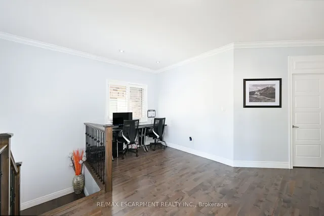 Additional property image - 30 ASCOLI Dr