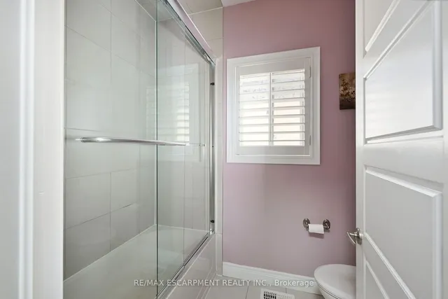 Additional property image - 30 ASCOLI Dr