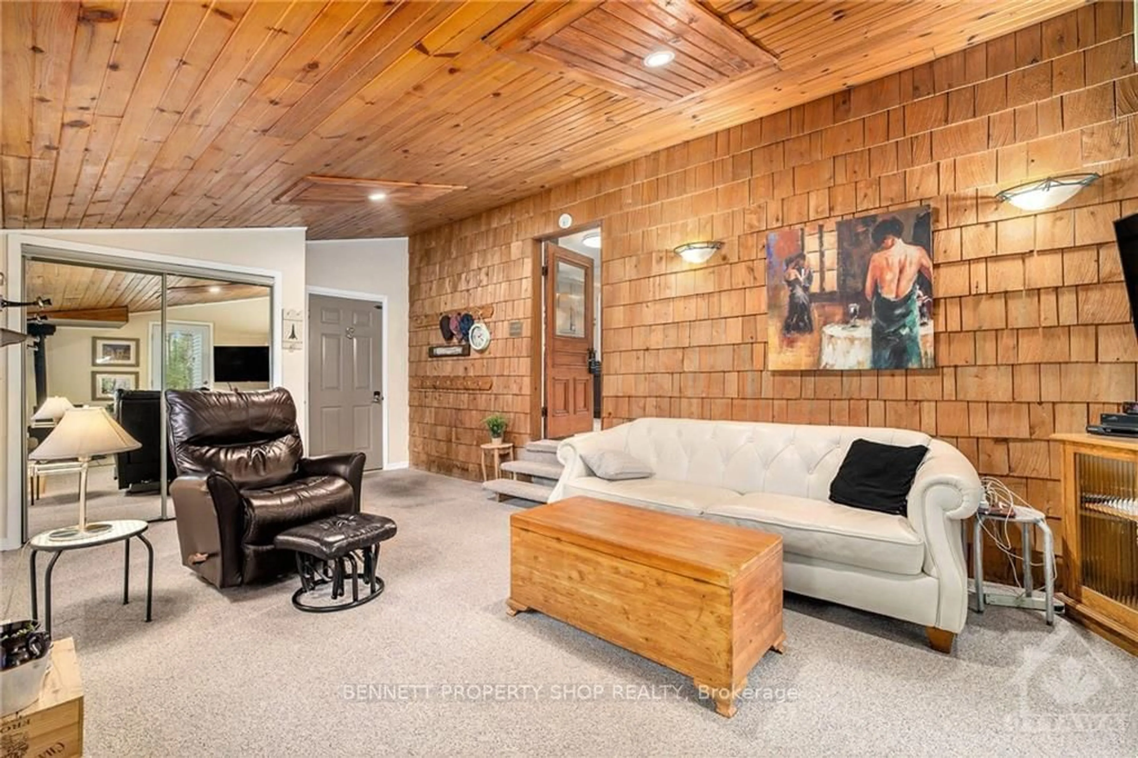 Living room, wood floors for 2338 EADY Rd, Horton Ontario K7V 3Z8