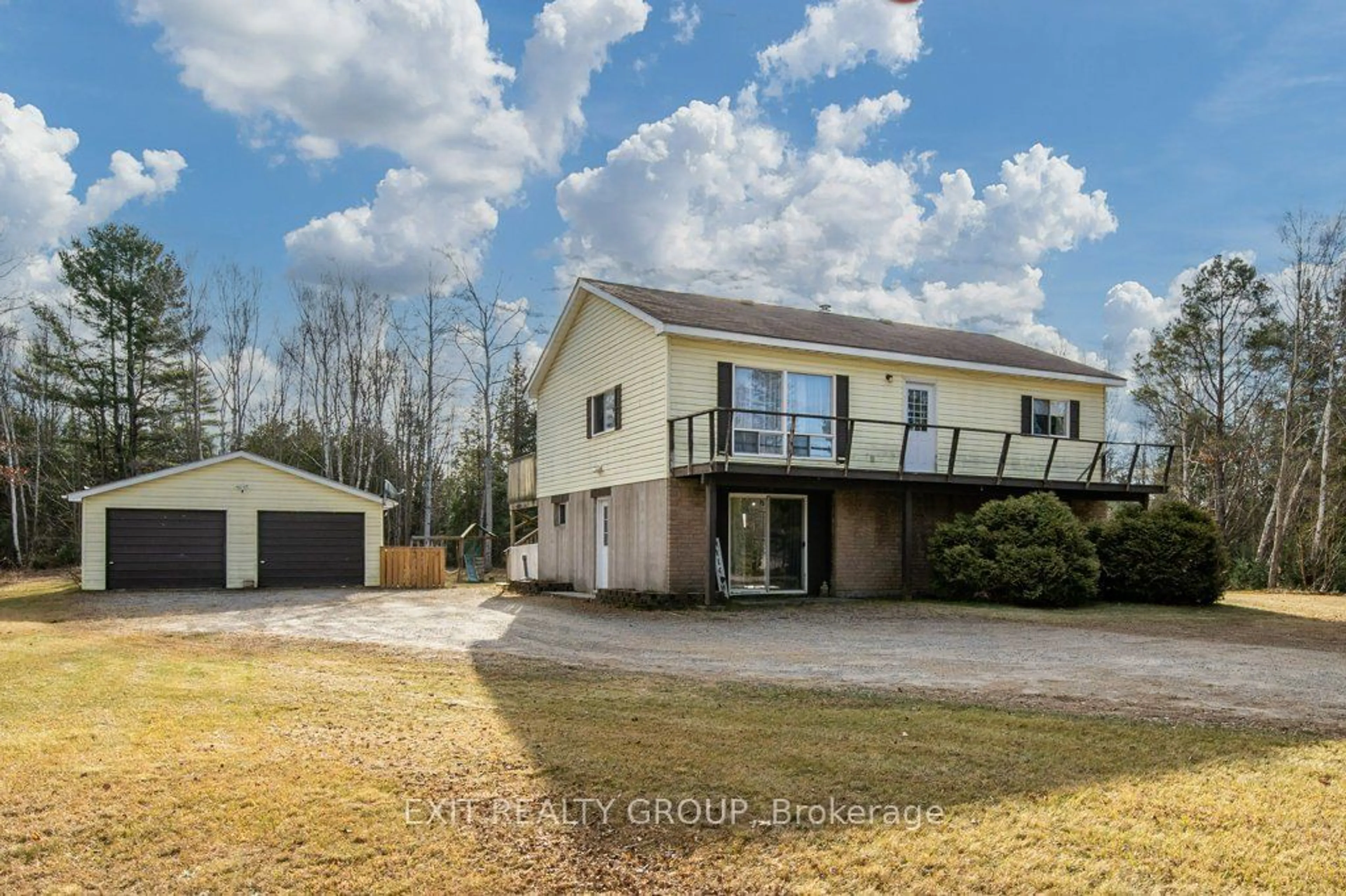 Frontside or backside of a home, cottage for 50 Denison Dr, Addington Highlands Ontario K0H 2G0