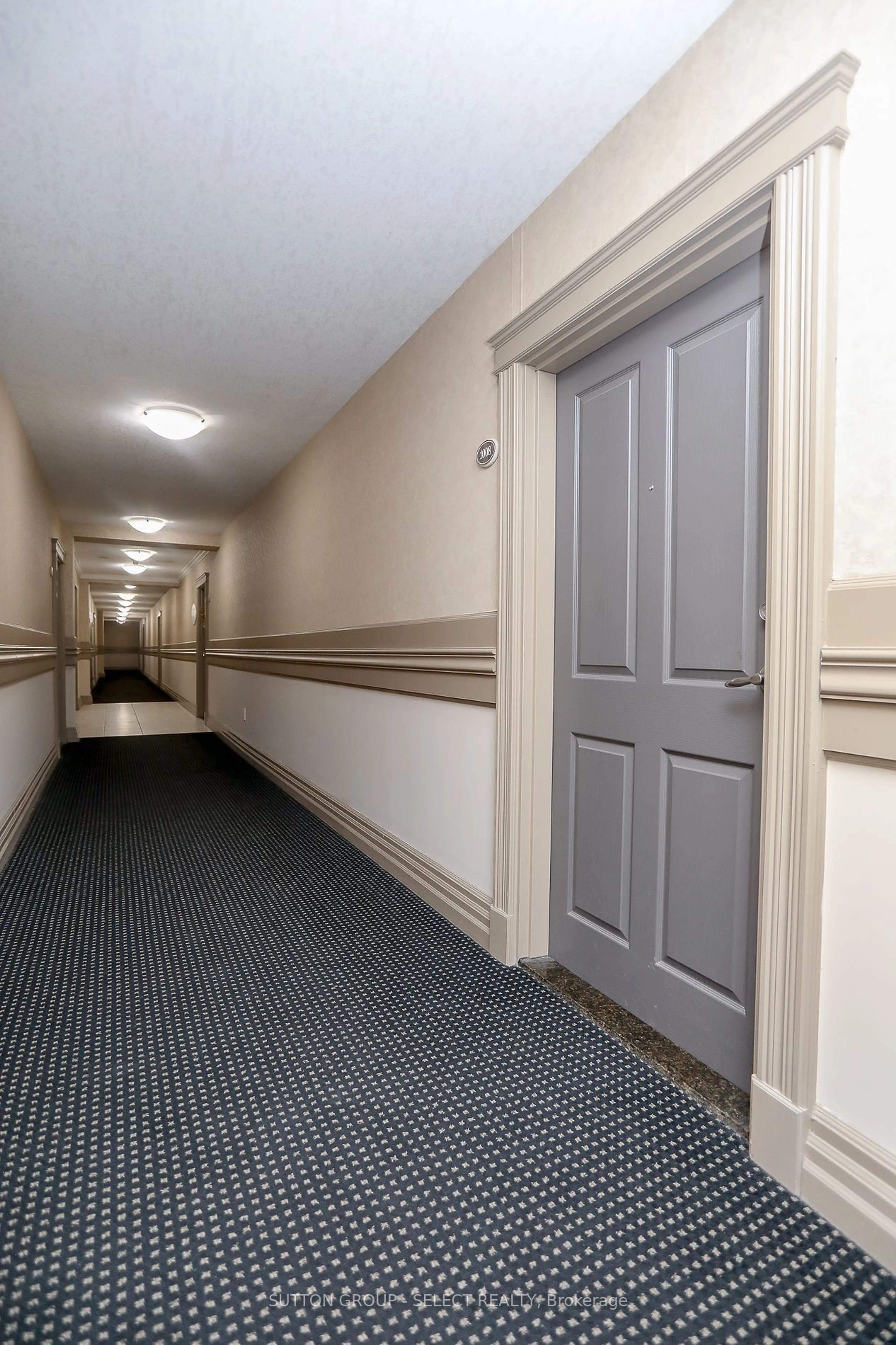 Indoor foyer, unknown floor for 1030 Coronation Dr #1008, London Ontario N6G 0G5