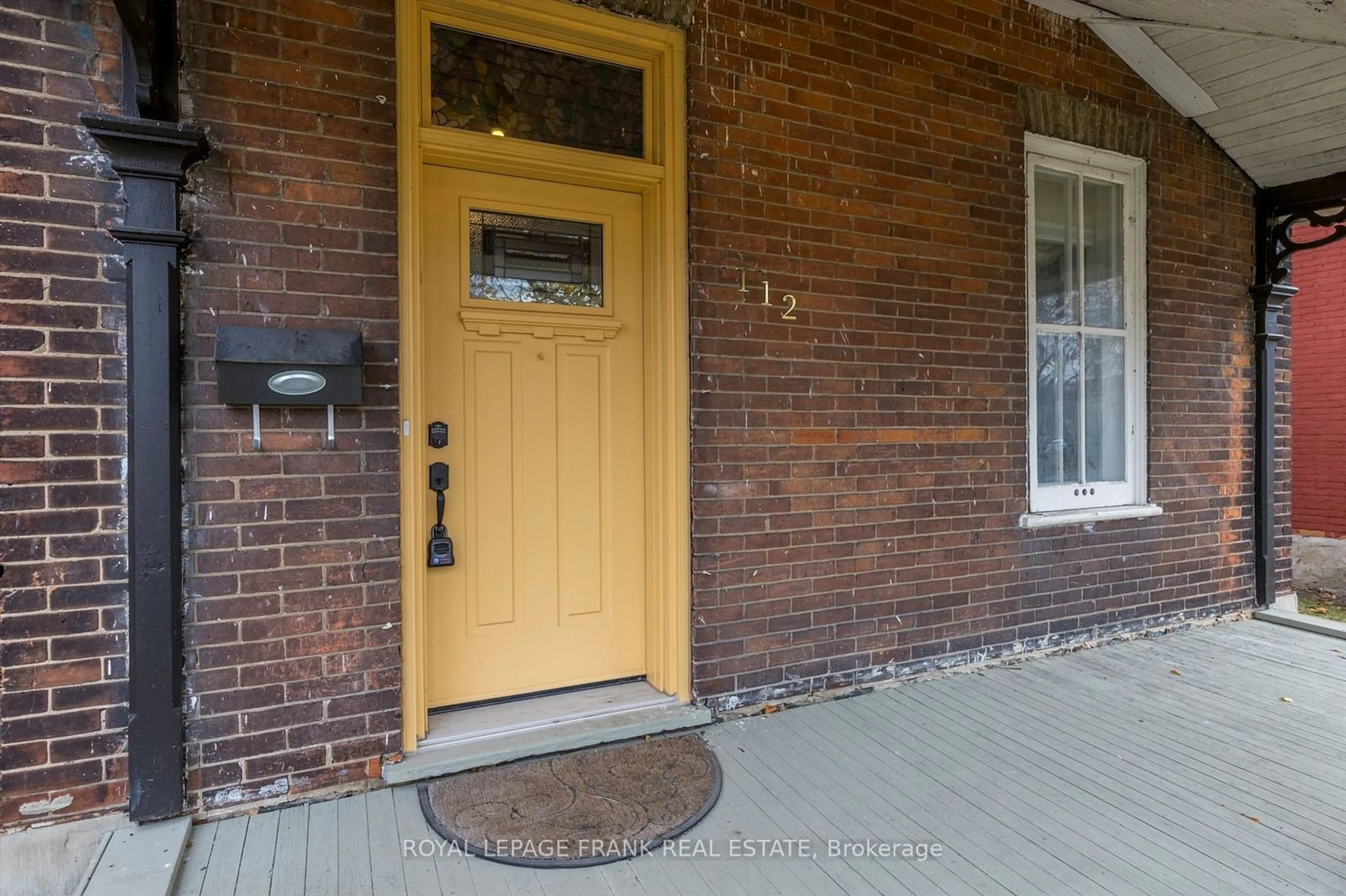 Indoor entryway, wood floors for 112 Stewart St, Peterborough Ontario K9J 3M1