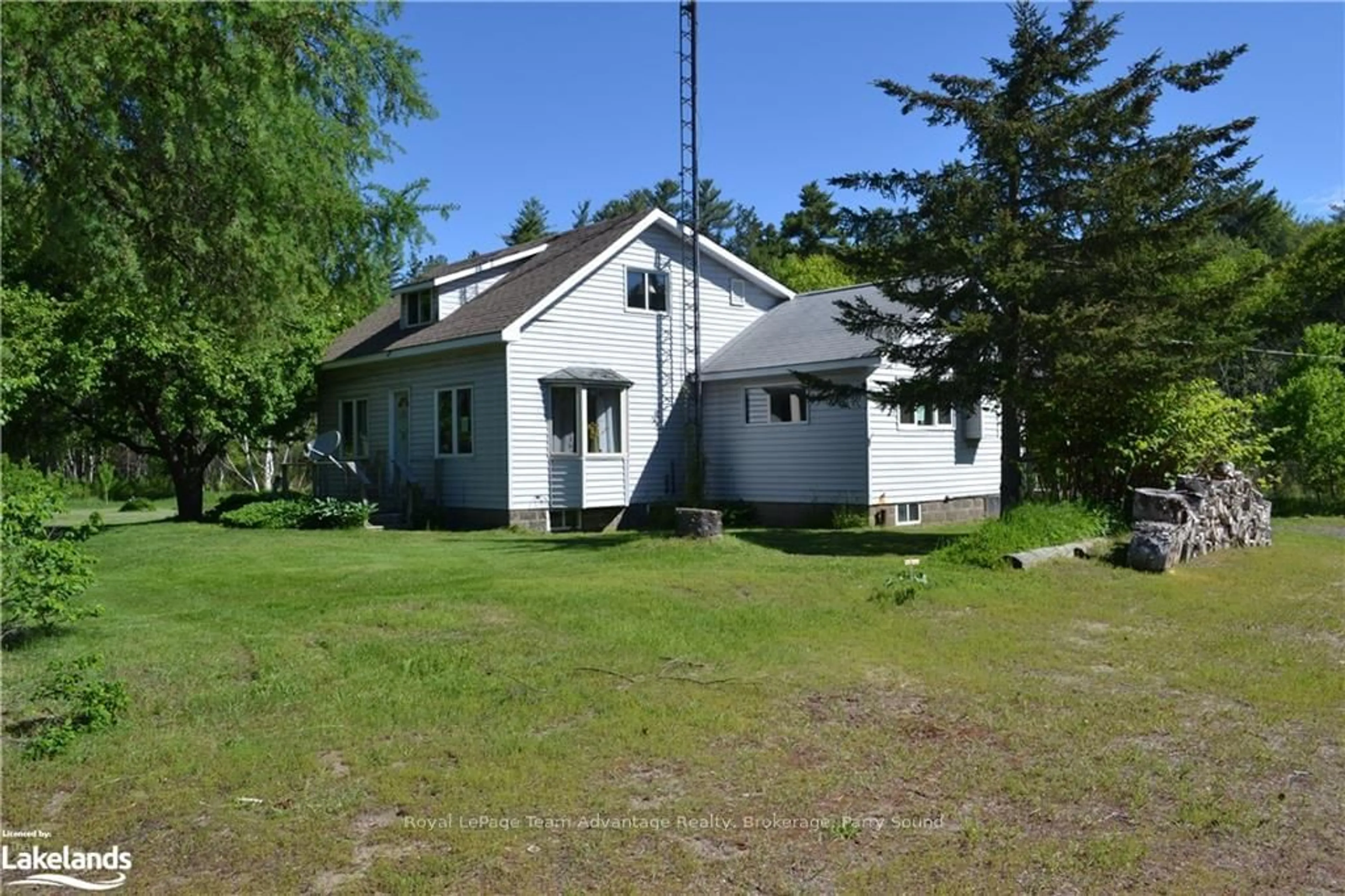 A pic from exterior of the house or condo, cottage for 1604 69, The Archipelago Ontario P0G 1K0