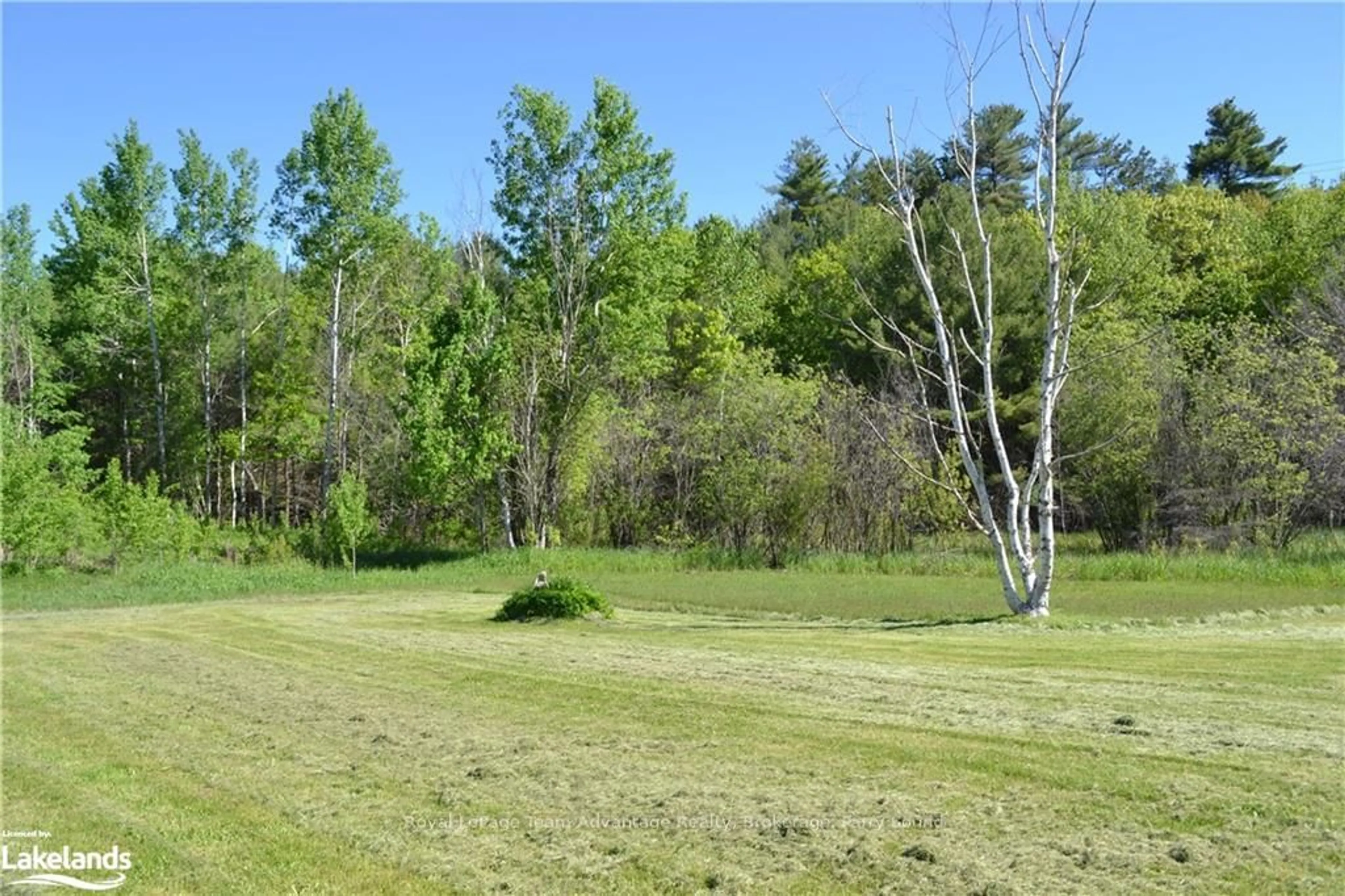 A pic from exterior of the house or condo, lake for 1604 69, The Archipelago Ontario P0G 1K0