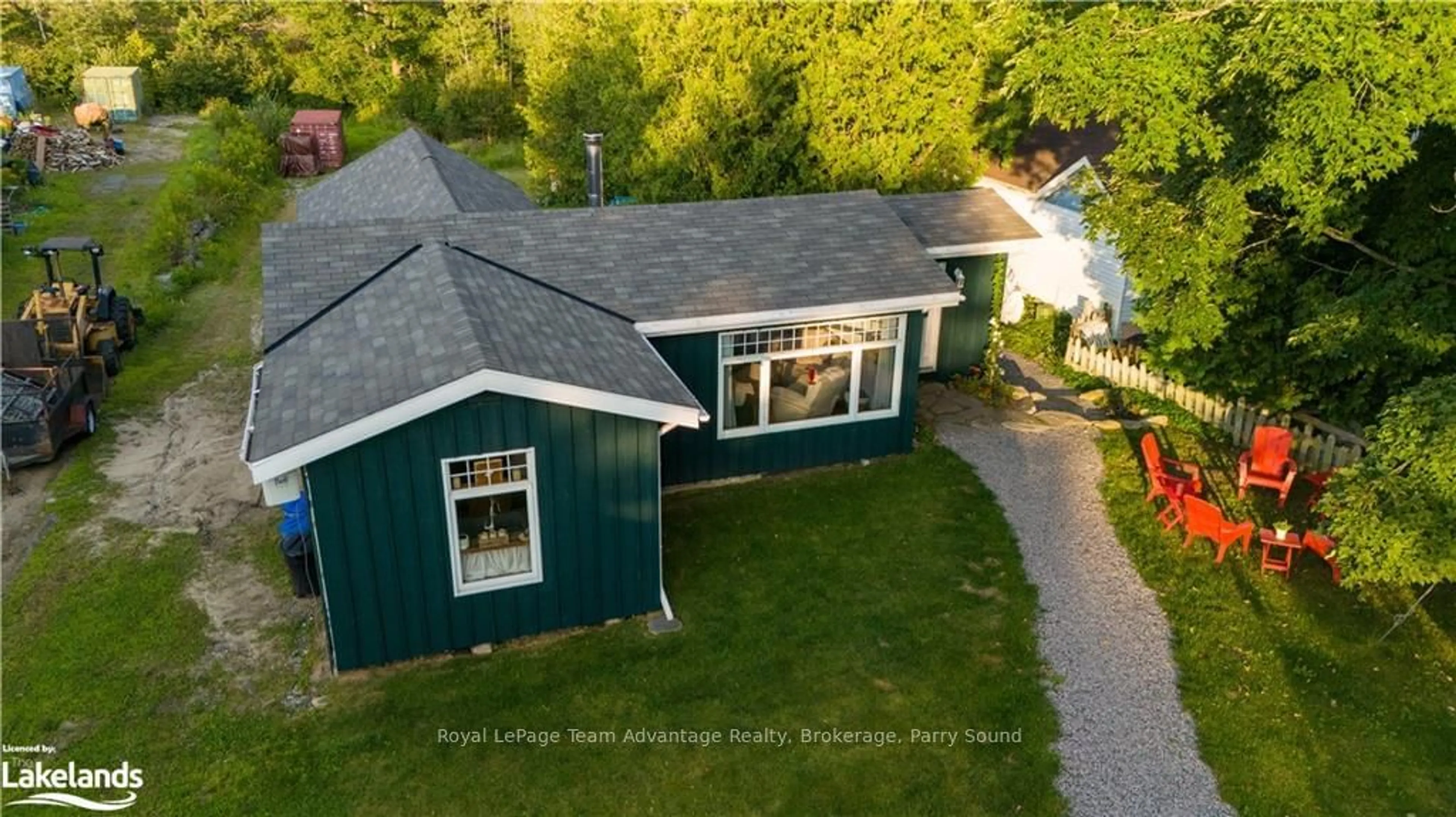 Frontside or backside of a home, cottage for 296 HIGH ST, Georgian Bay Ontario P0C 1H0