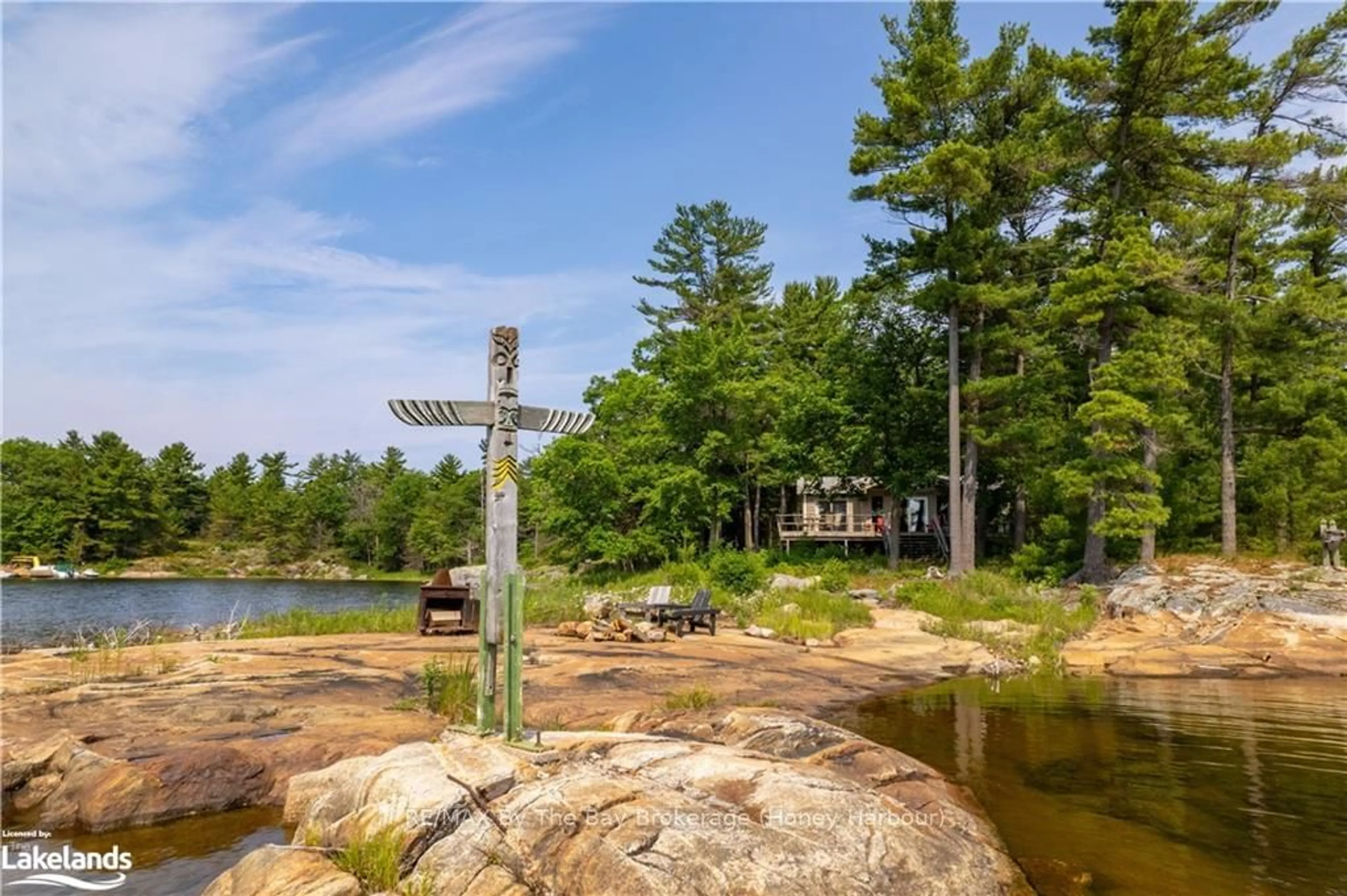 A pic from exterior of the house or condo, cottage for 8034 BONE ISLAND 1810 GEORGIAN BAY, Georgian Bay Ontario P0E 1E0