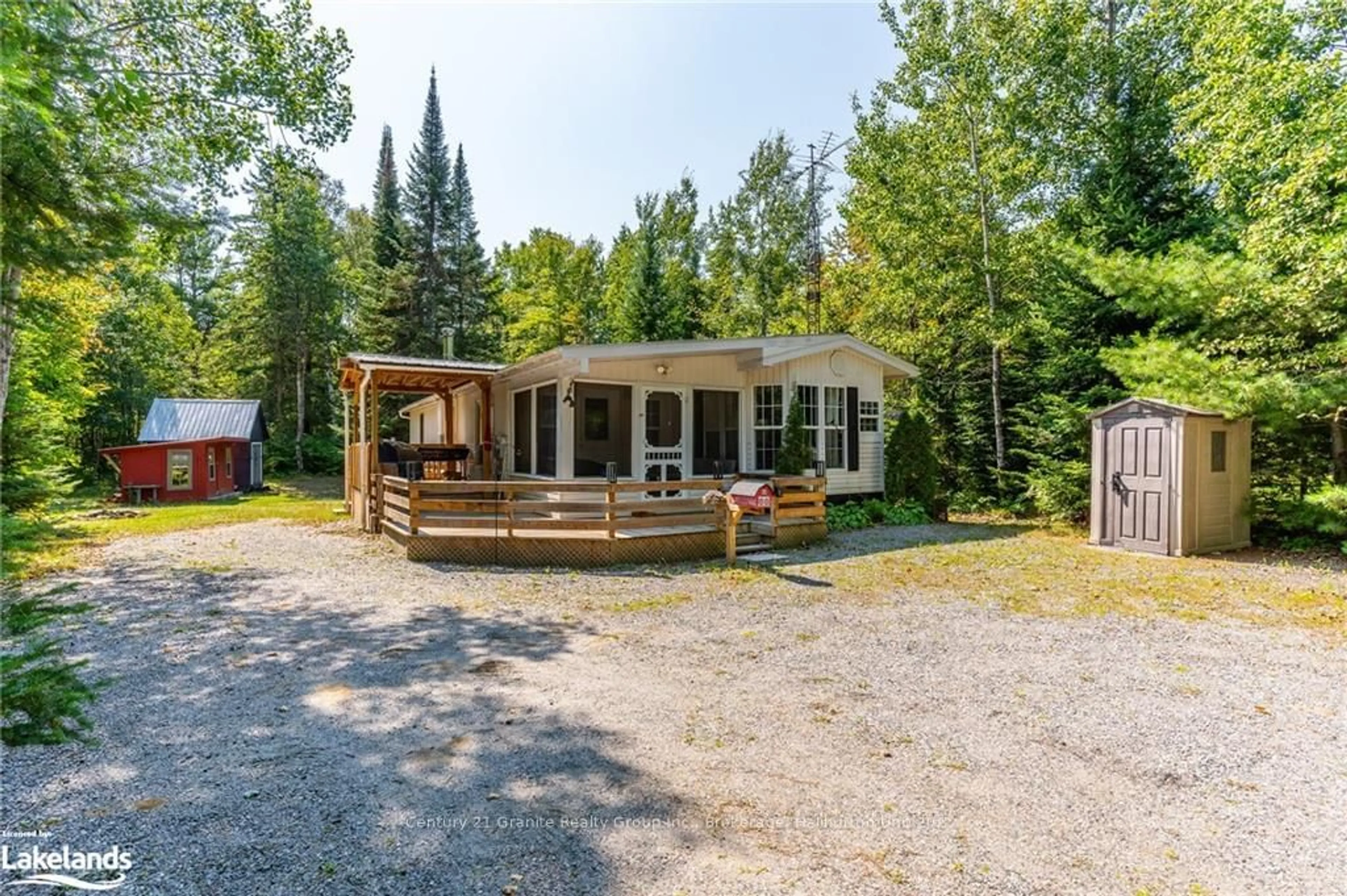 Patio, cottage for 19 HIGH BUSH Rd, Hastings Highlands Ontario K0L 2K0