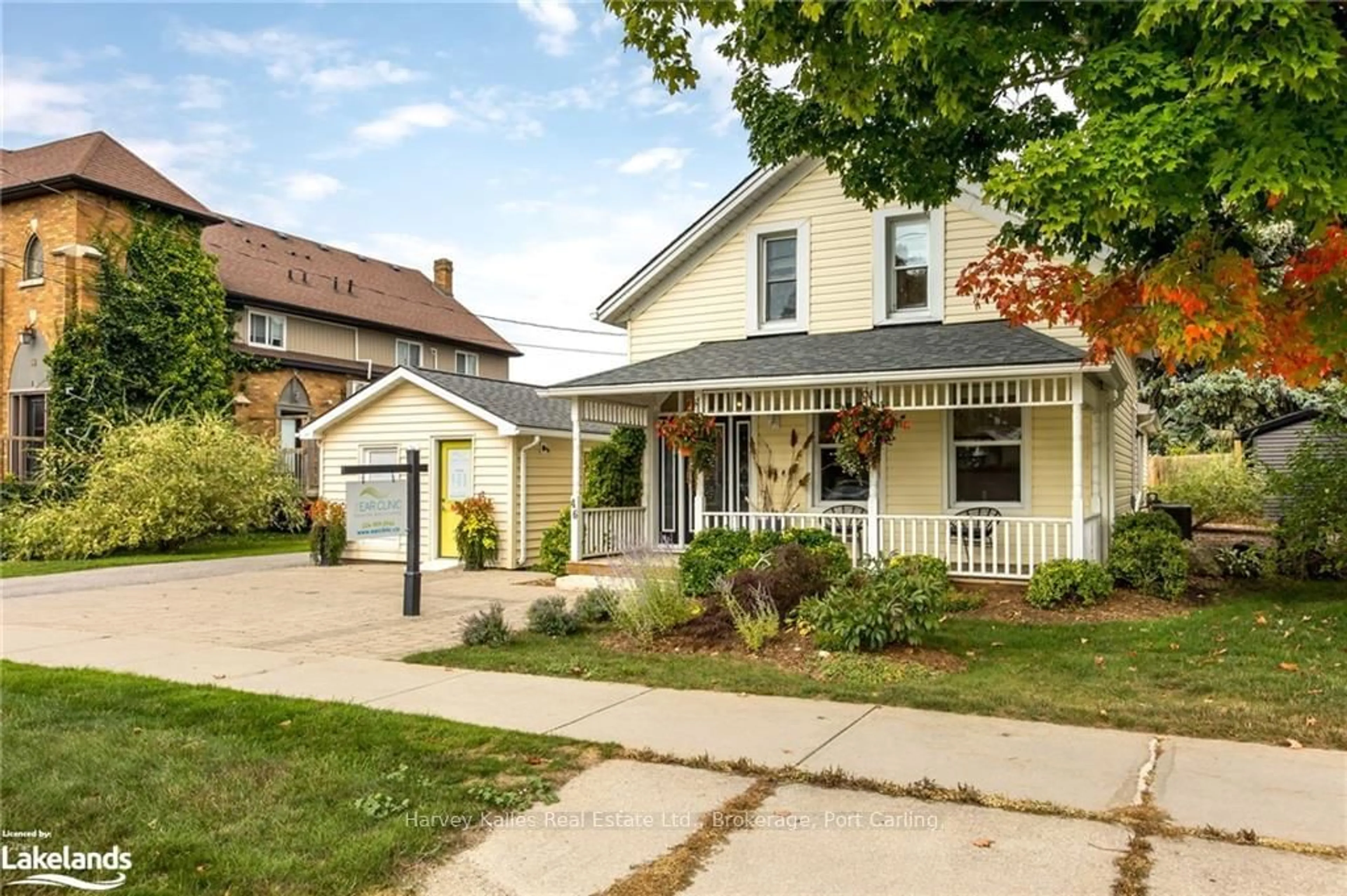 Frontside or backside of a home, cottage for 46 NELSON St, Meaford Ontario N4L 1R2