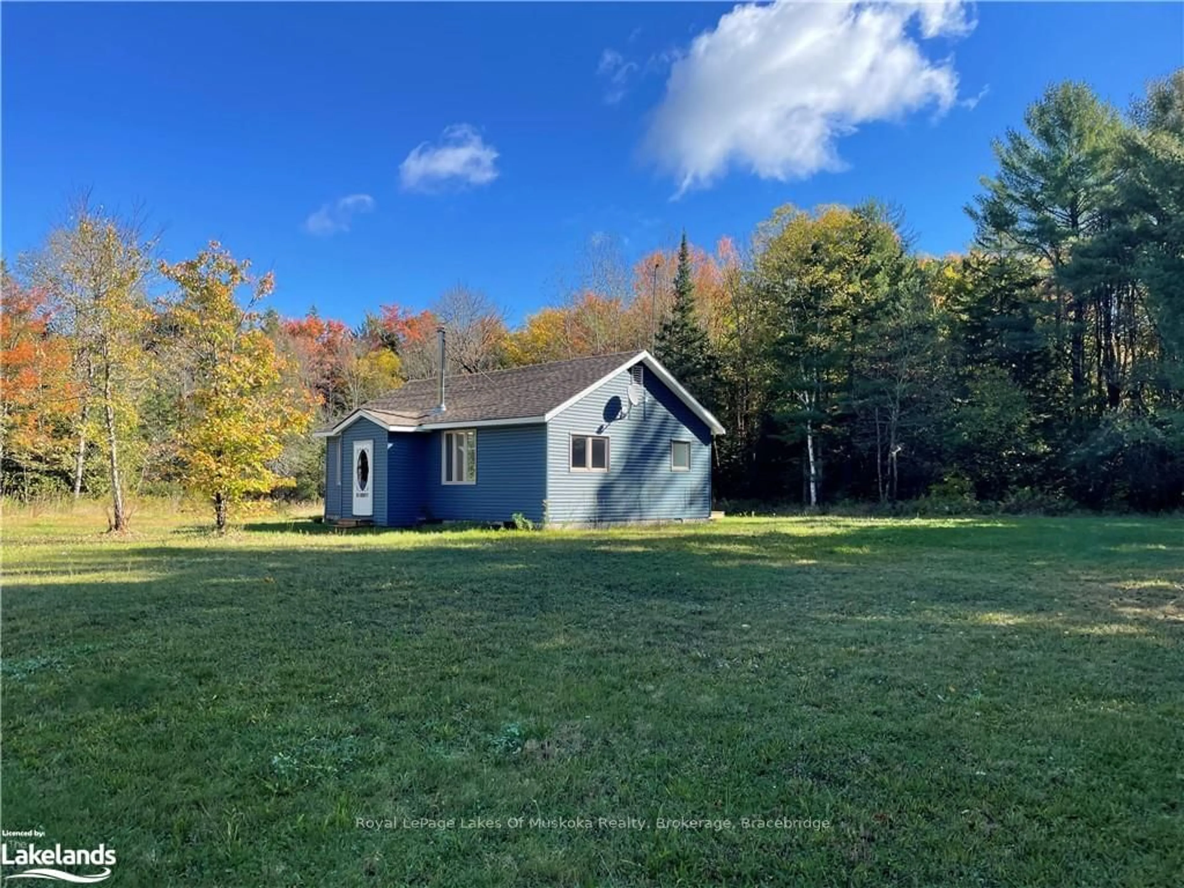 Frontside or backside of a home, cottage for 2792 MUSKOKA ROAD 117, Lake of Bays Ontario P0B 1A0