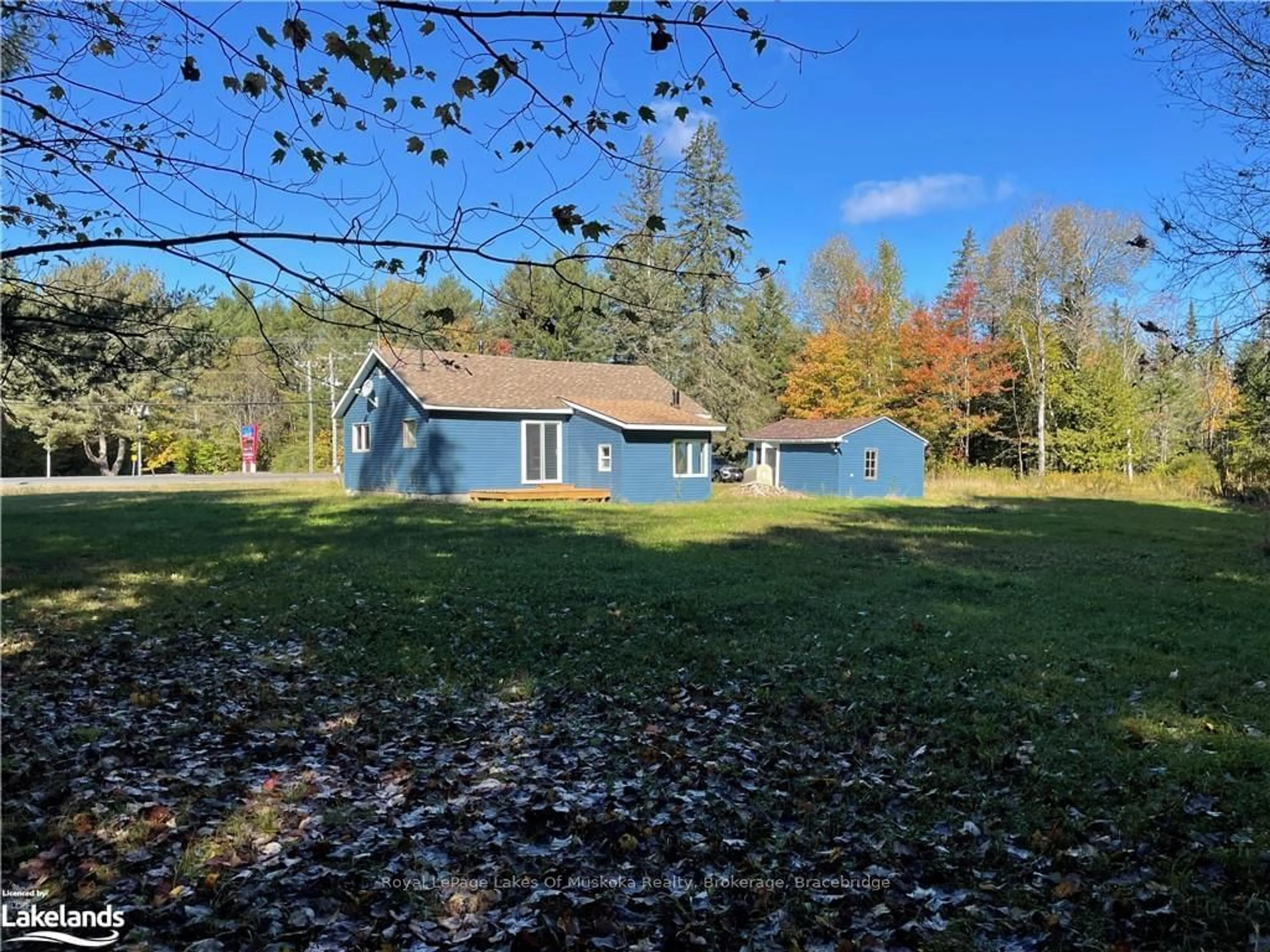 Frontside or backside of a home, cottage for 2792 MUSKOKA ROAD 117, Lake of Bays Ontario P0B 1A0