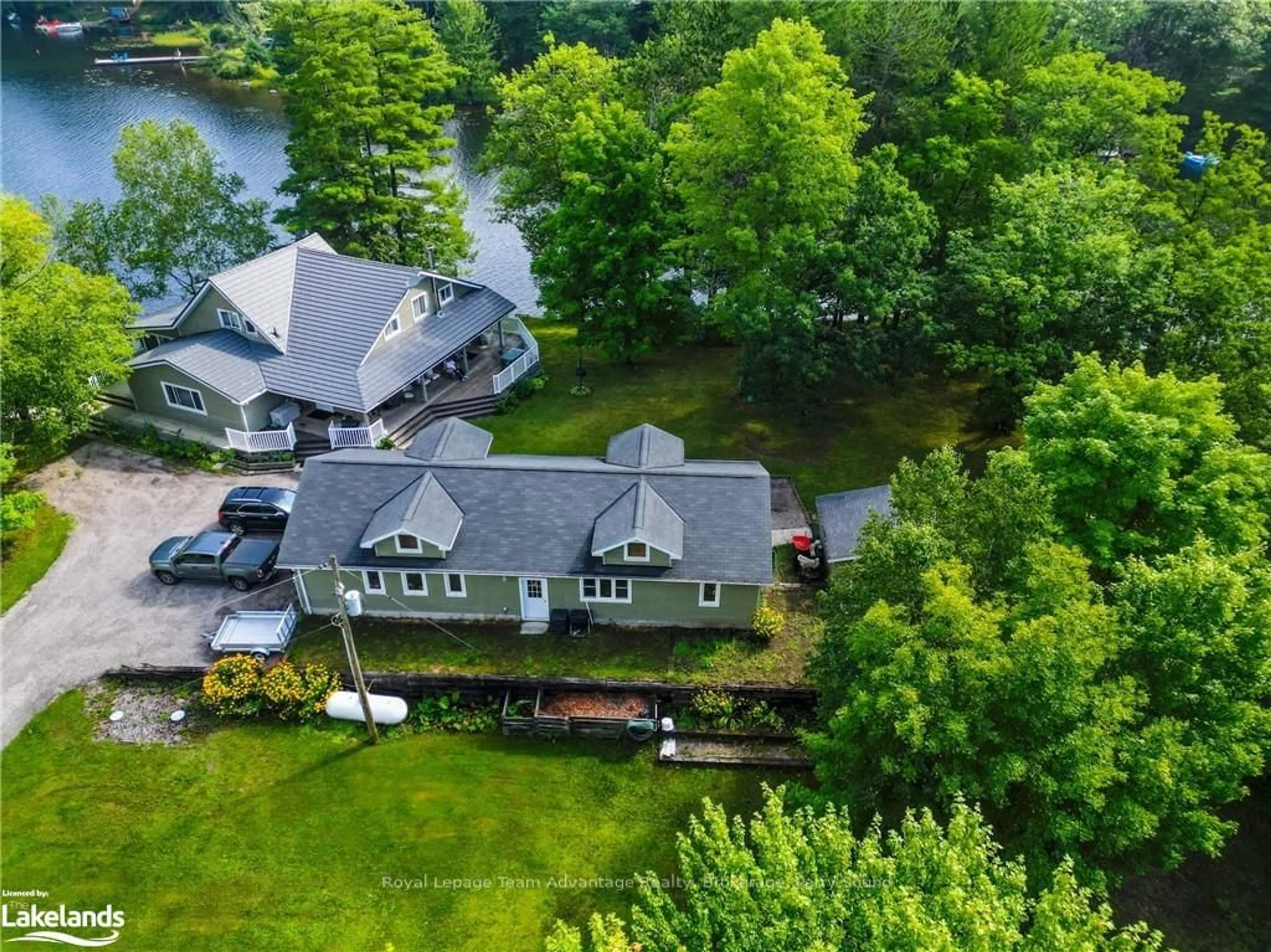 Frontside or backside of a home, cottage for 1078A LAKE JOSEPH Rd, Seguin Ontario P2A 2W8