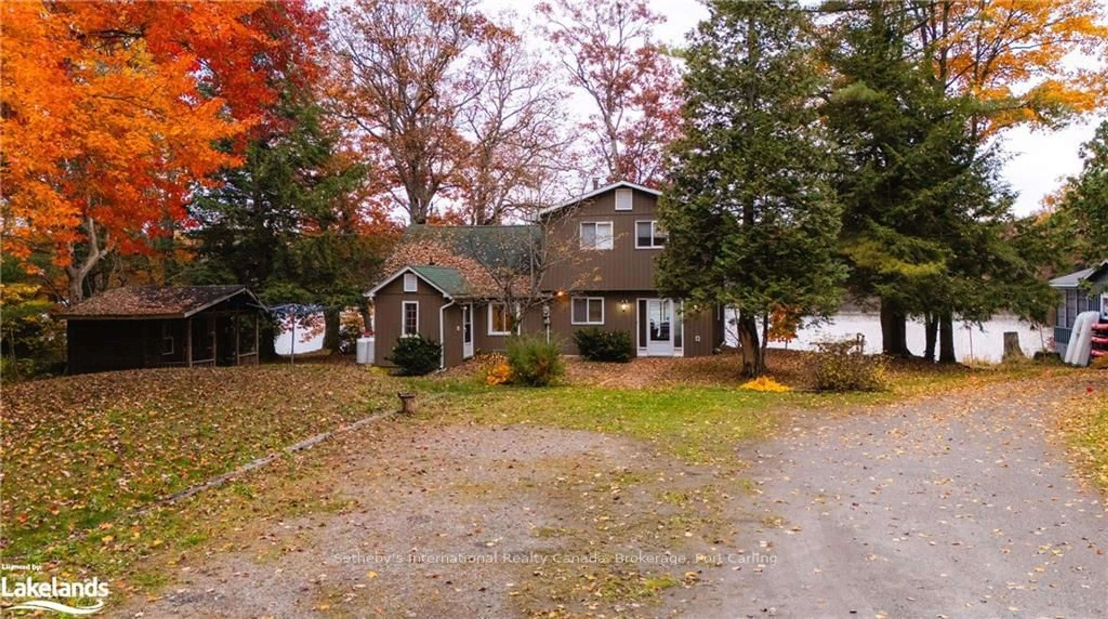 A pic from exterior of the house or condo, cottage for 1067 RIVER St, Muskoka Lakes Ontario P0C 1A0